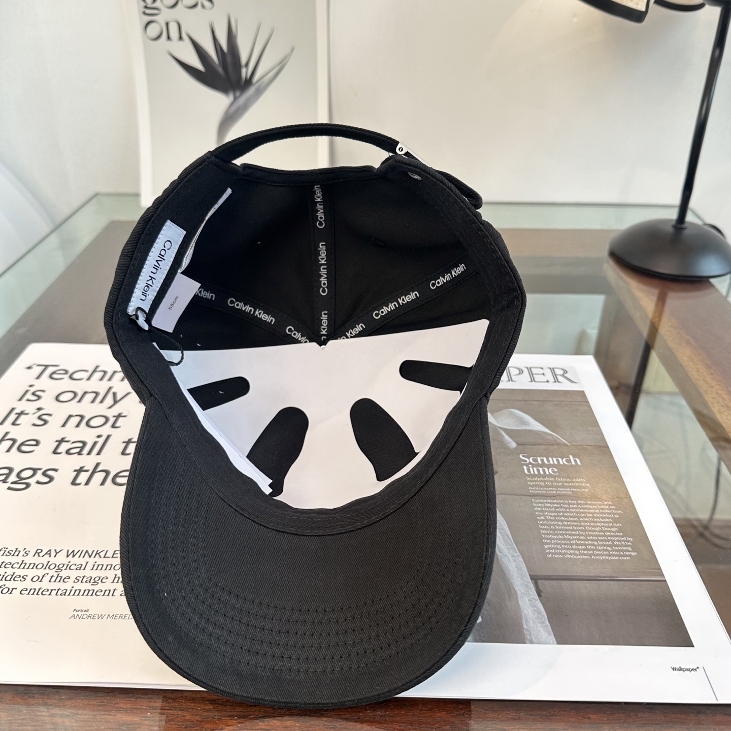 Calvin Klein，CKlogo春夏新款棒球帽 小红书推荐，时尚百搭，众多明星都喜欢的一款，非常爆