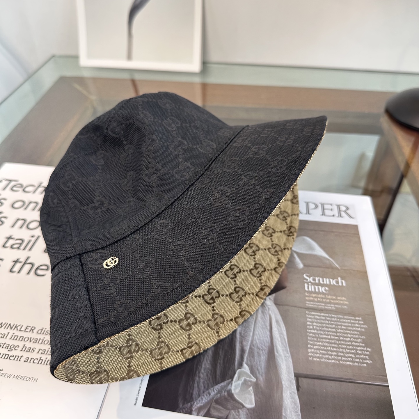 GUCCI古奇双面渔夫帽👒官网新品Gucci渔夫帽火爆来袭 工艺非常精美 高档大气上档次！低调奢华，方便