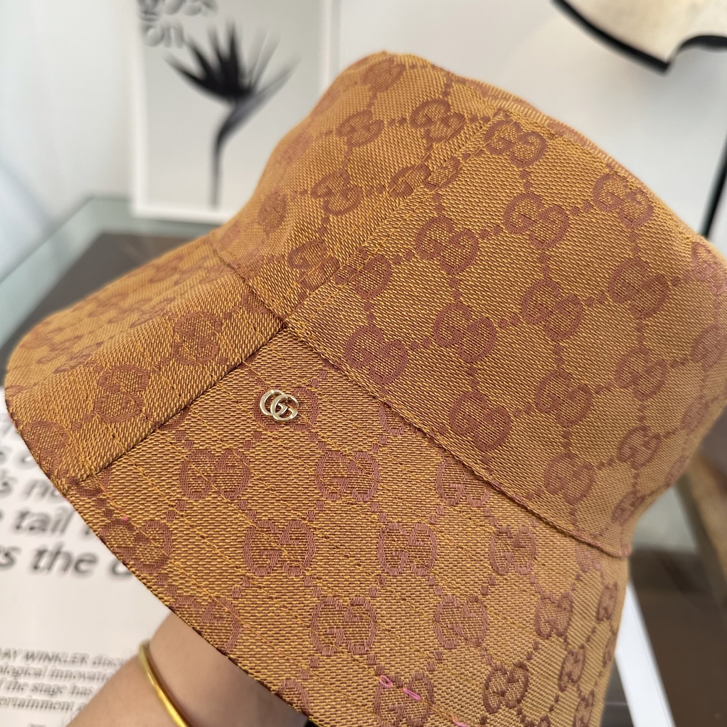 GUCCI古奇双面渔夫帽👒官网新品Gucci渔夫帽火爆来袭 工艺非常精美 高档大气上档次！低调奢华，方便