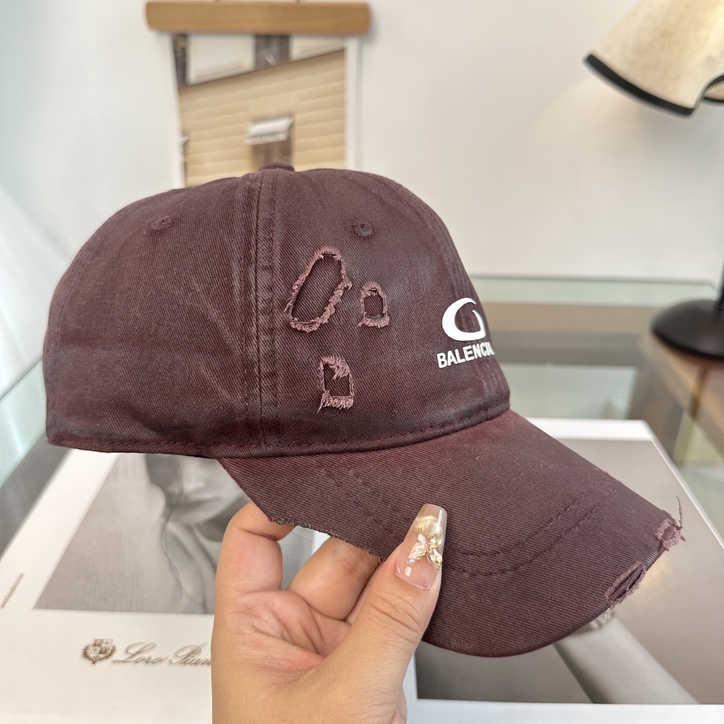 新品Balenciaga 巴黎世家字母新款棒球帽现货秒发🧢简约时尚超级无敌好看的帽子！情侣款！