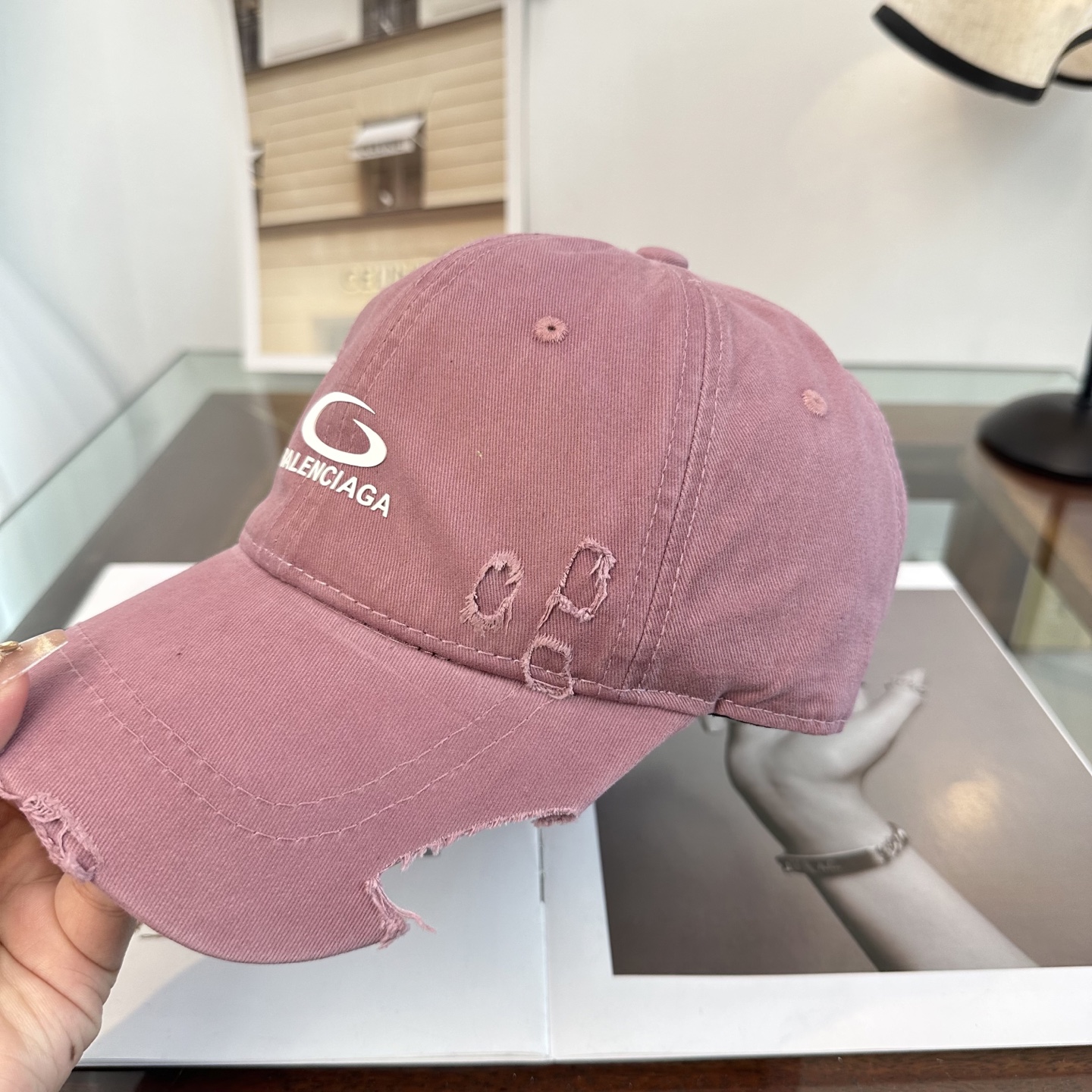 新品Balenciaga 巴黎世家字母新款棒球帽现货秒发🧢简约时尚超级无敌好看的帽子！情侣款！