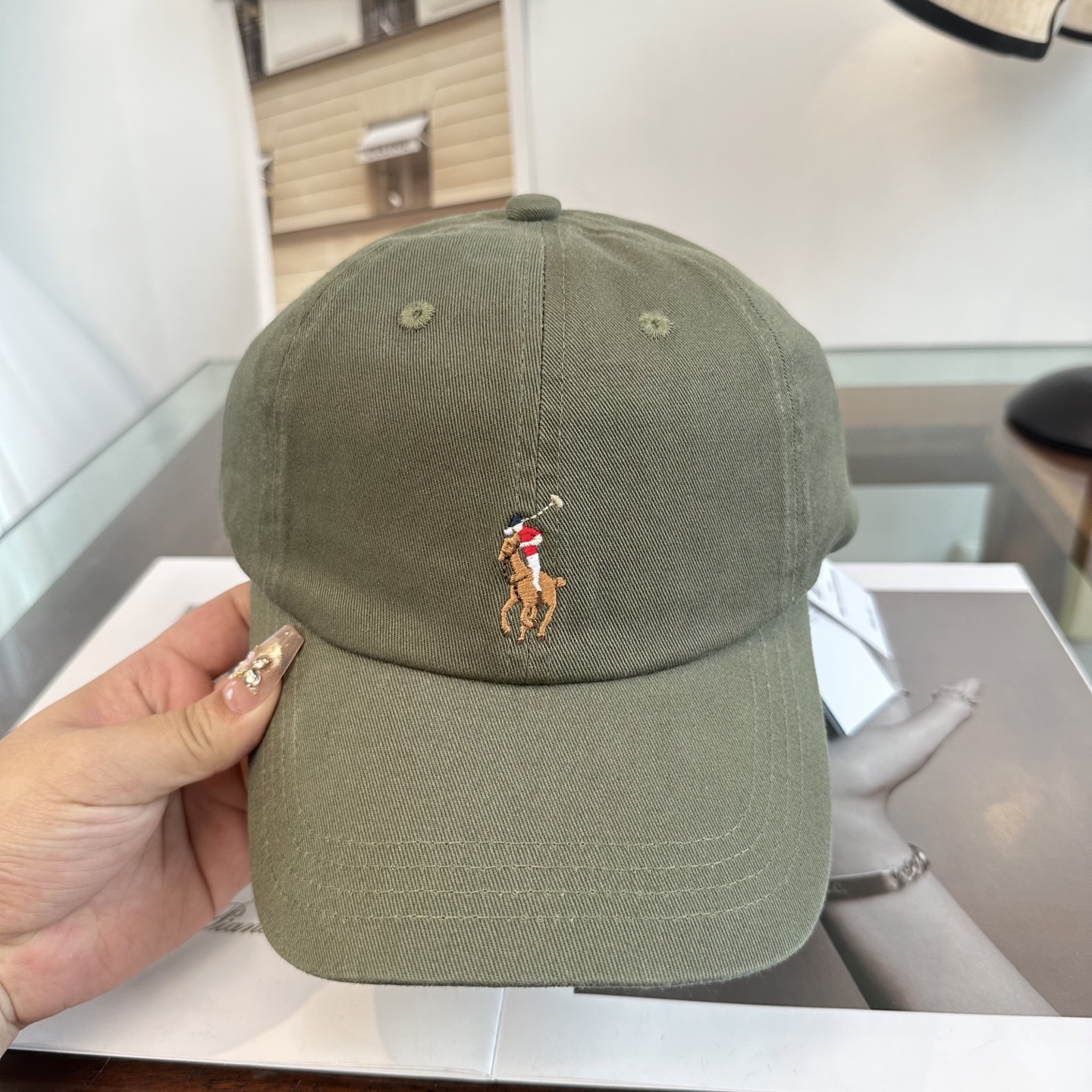 保罗 POLO最新宫殿经典棒球帽，太阳帽，釆用意大利进囗帆布，精工细做缝制而成！夏日休闲旅游，郊外运动，
