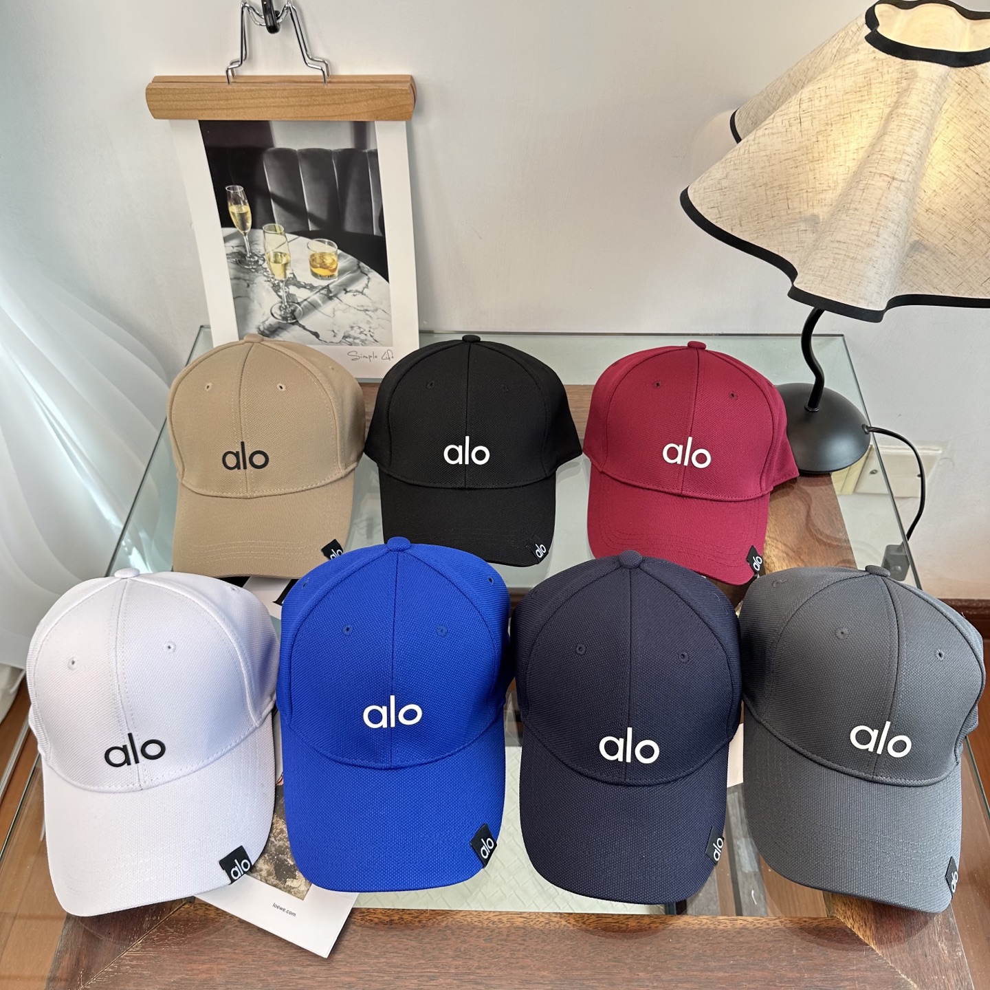 Alo 。爆款 新款棒球帽定制面料，简约时尚更透气，超火爆现货秒发