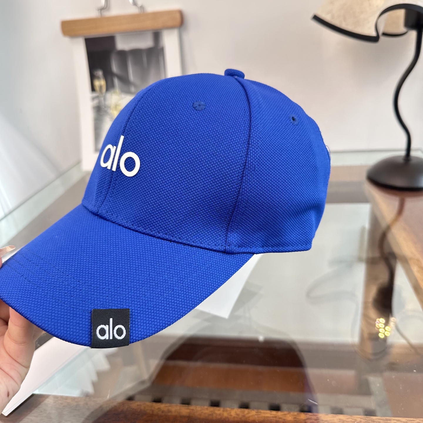 Alo 。爆款 新款棒球帽定制面料，简约时尚更透气，超火爆现货秒发
