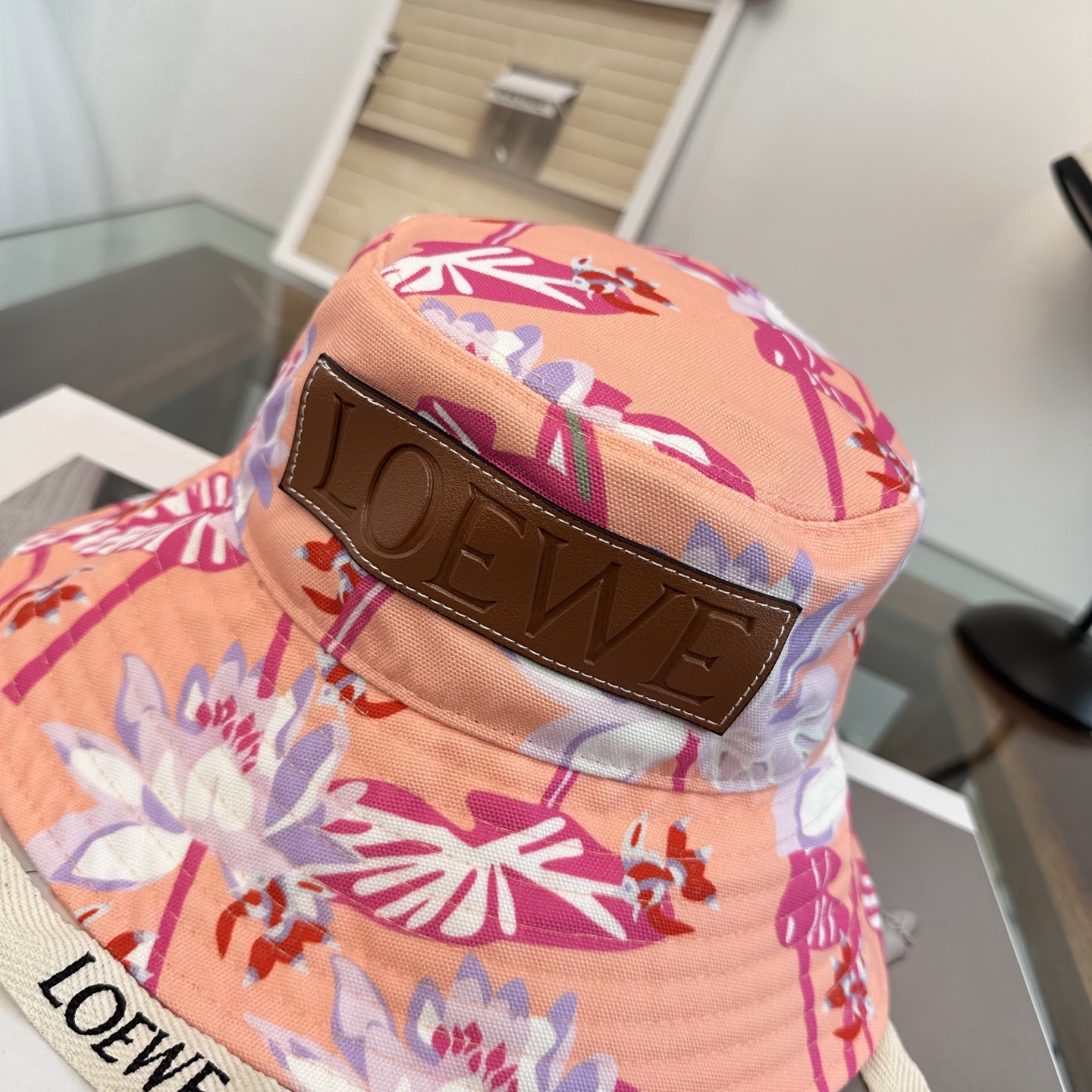 LOEWE罗意威 专柜新品渔夫帽，原单品质，内标齐全，头围57cm
