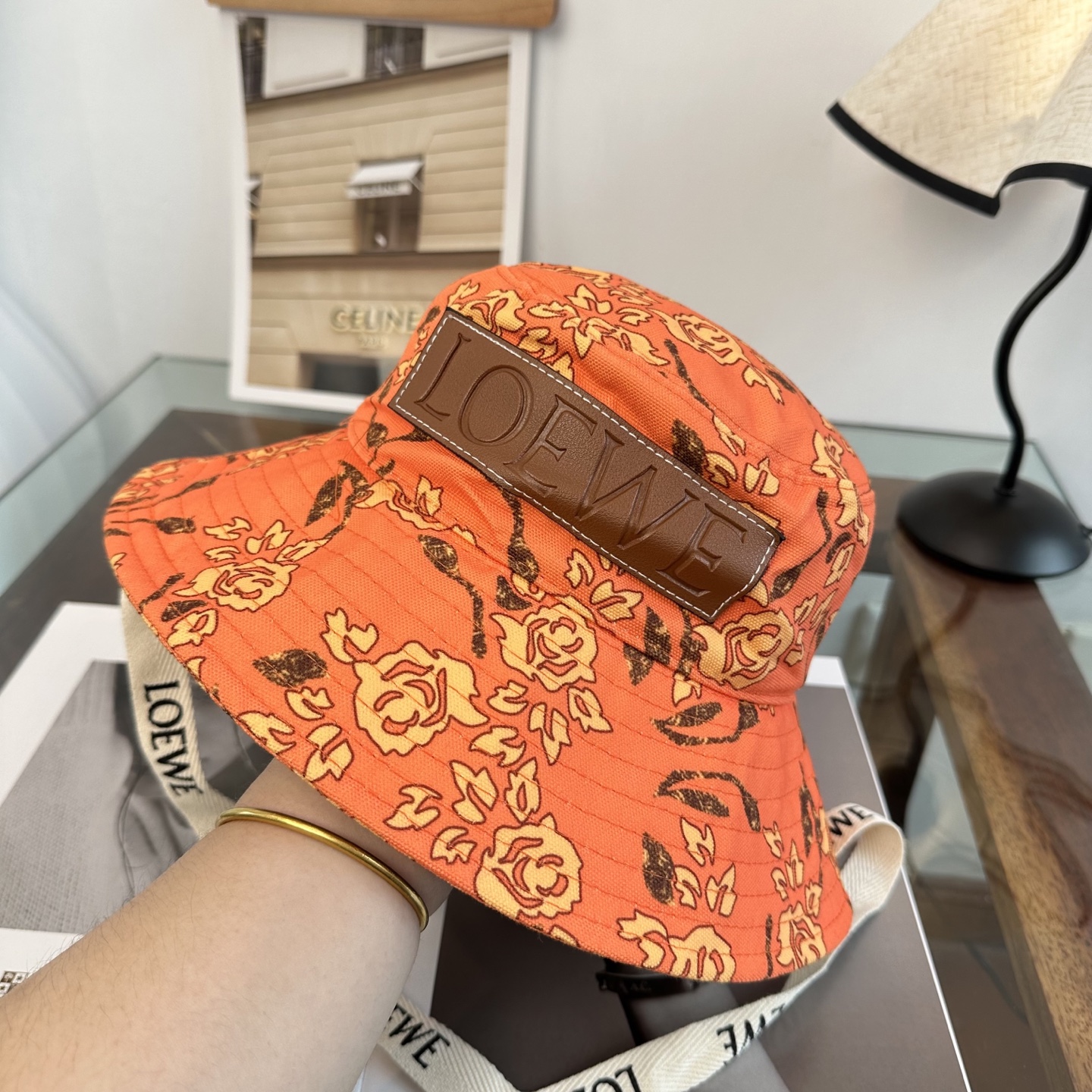 LOEWE罗意威 专柜新品渔夫帽，原单品质，内标齐全，头围57cm