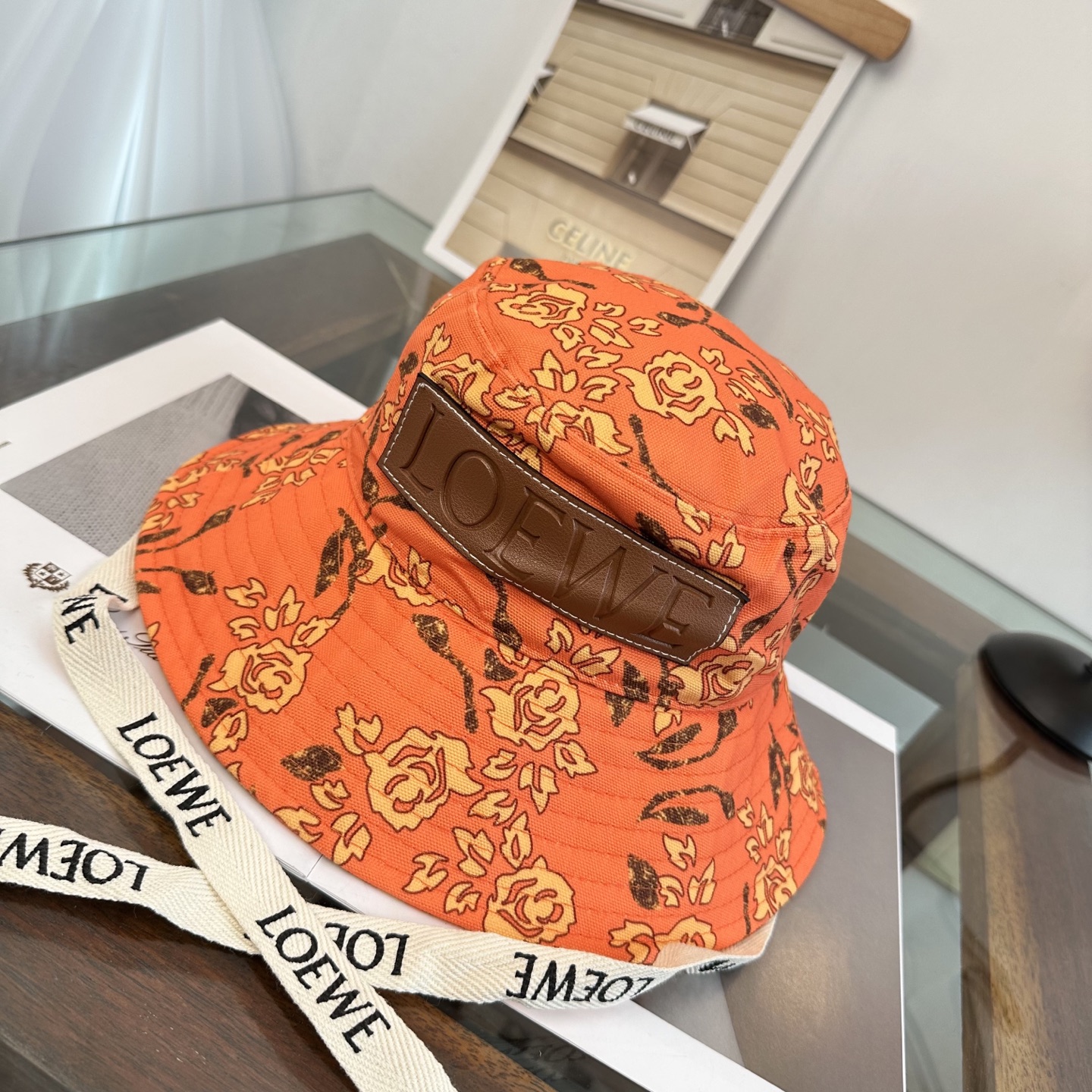 LOEWE罗意威 专柜新品渔夫帽，原单品质，内标齐全，头围57cm