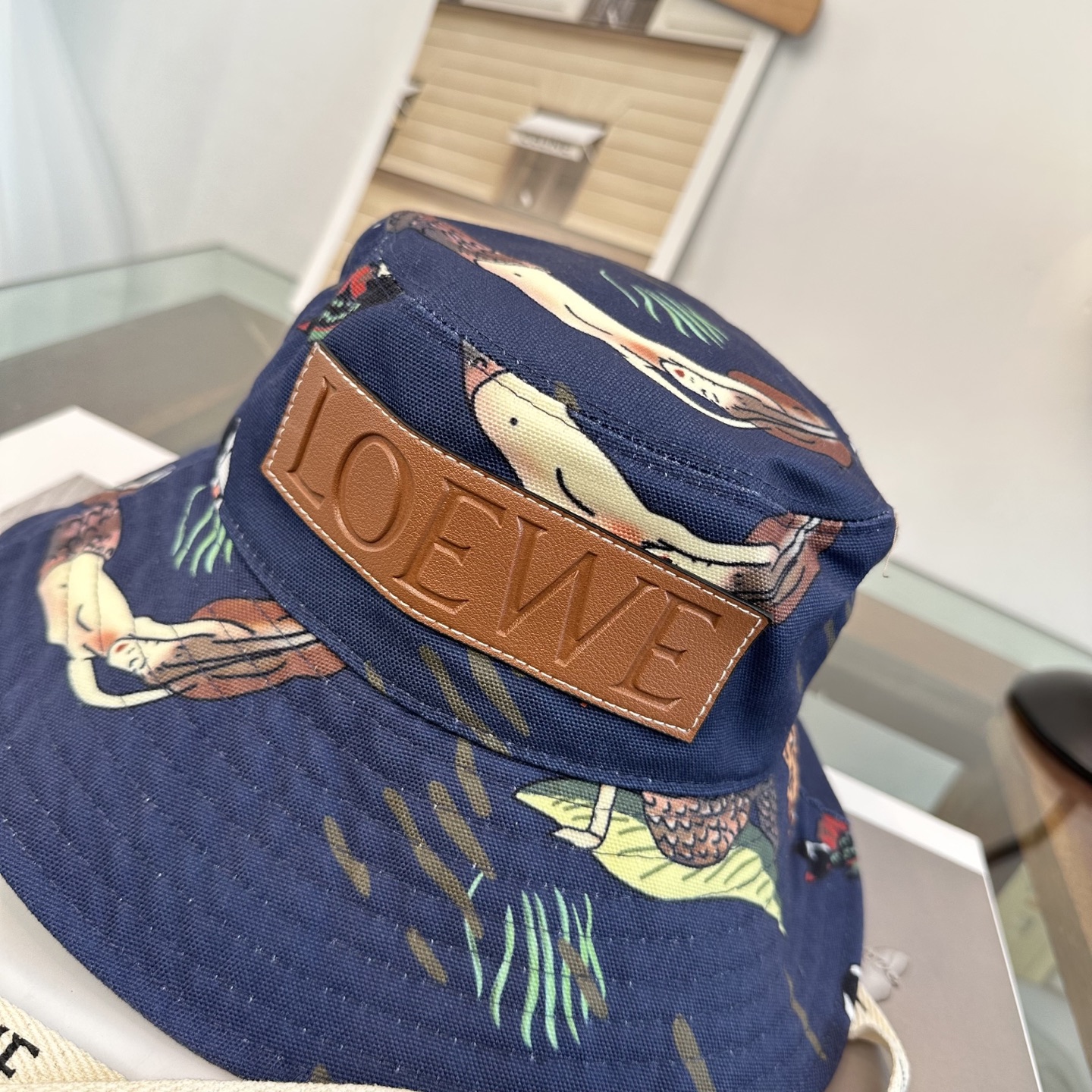 LOEWE罗意威 专柜新品渔夫帽，原单品质，内标齐全，头围57cm