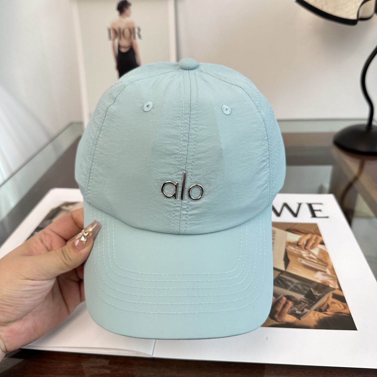 Alo 🔥爆款 新款棒球帽定制面料，简约时尚更透气，超火爆现货秒发