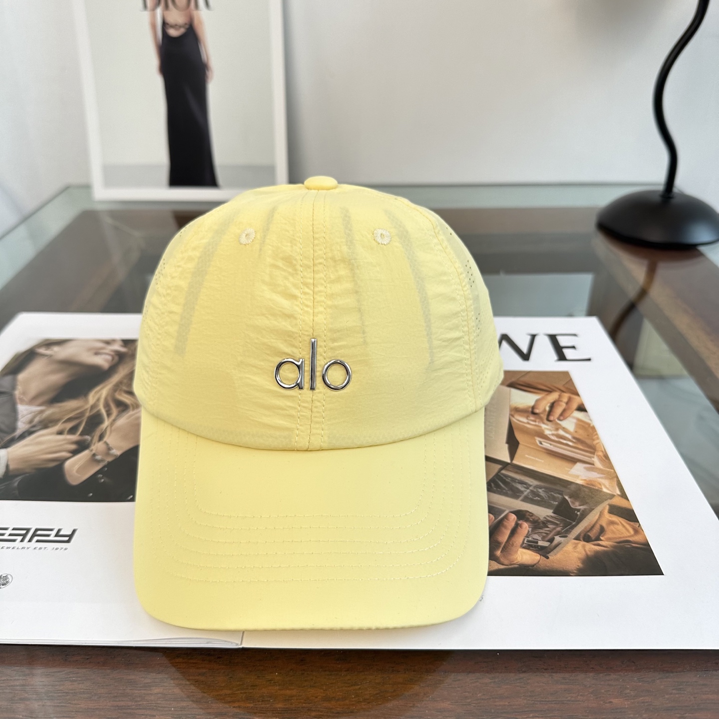 Alo 🔥爆款 新款棒球帽定制面料，简约时尚更透气，超火爆现货秒发
