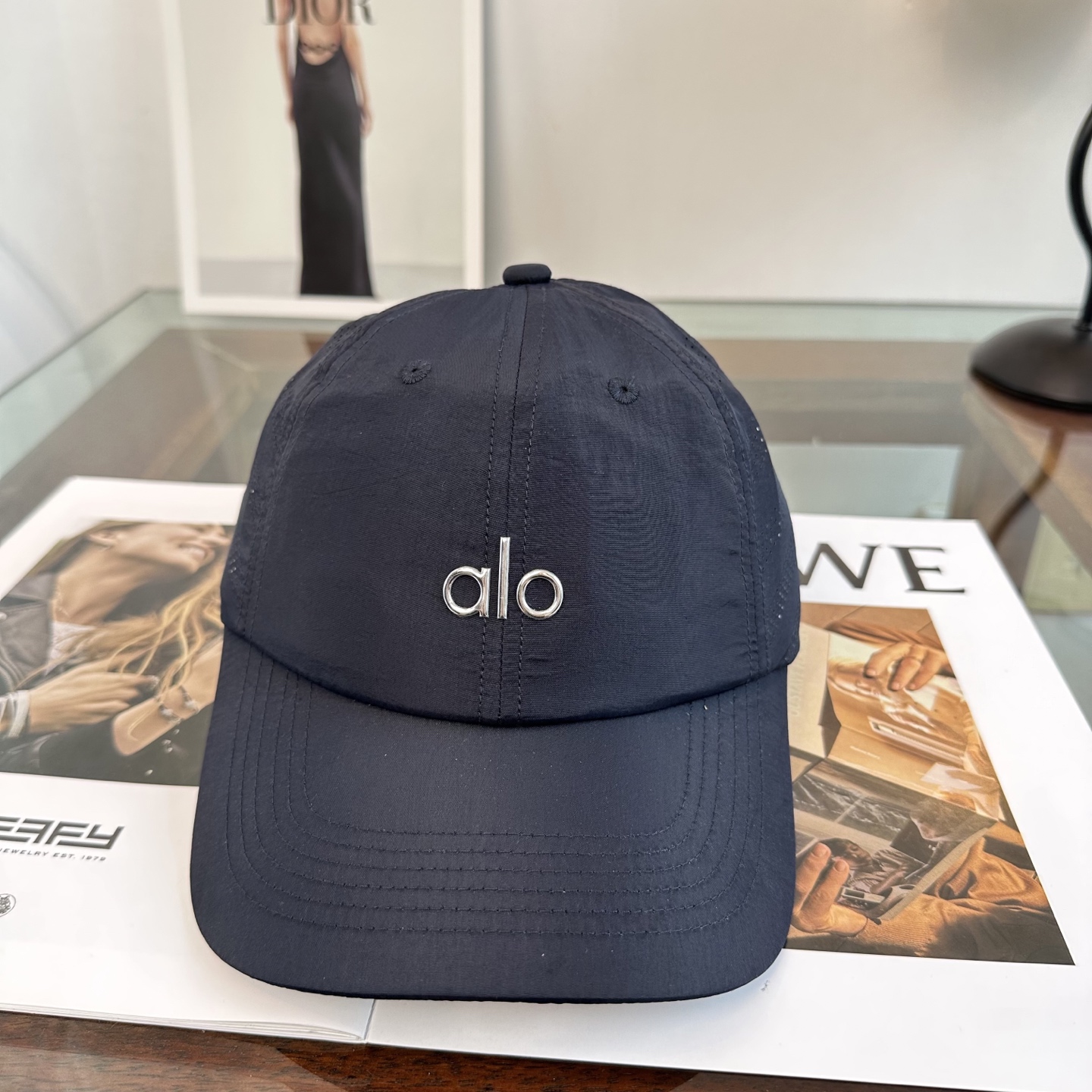 Alo 🔥爆款 新款棒球帽定制面料，简约时尚更透气，超火爆现货秒发