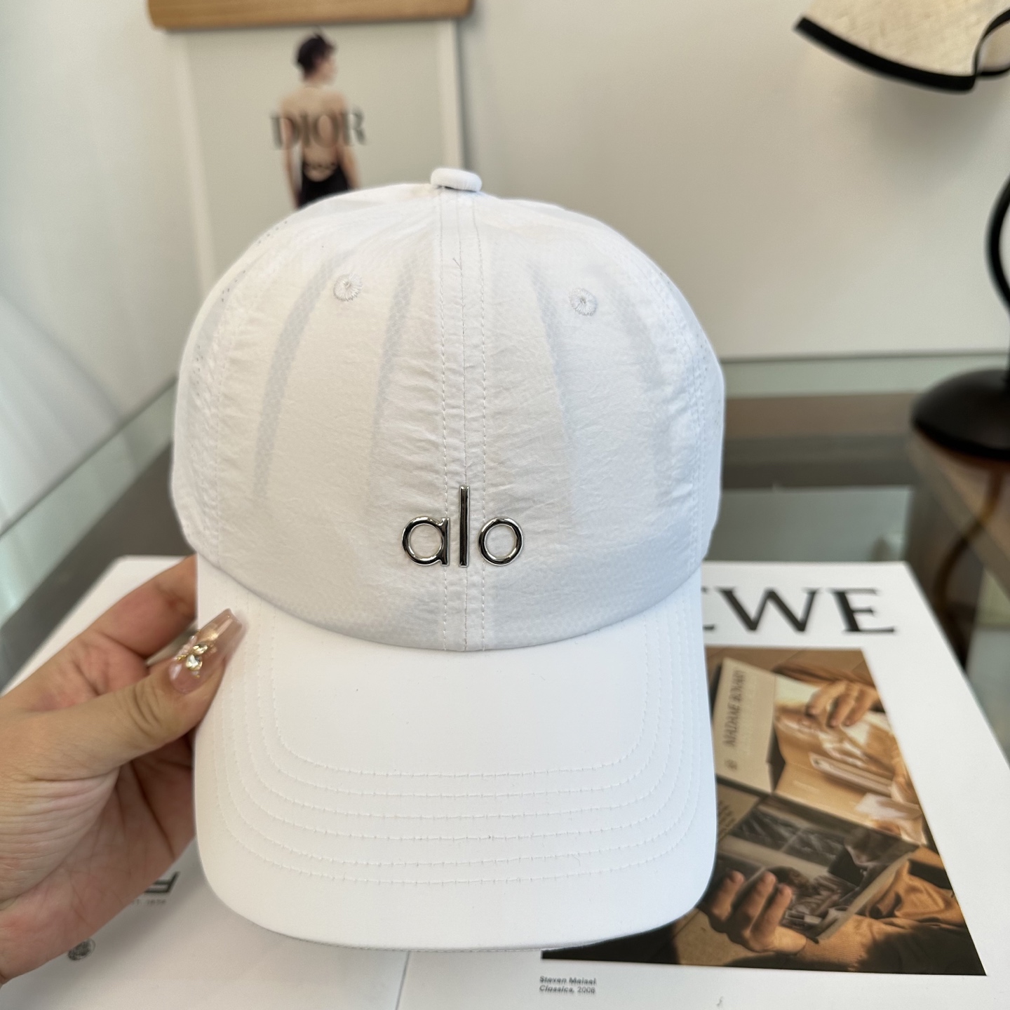 Alo 🔥爆款 新款棒球帽定制面料，简约时尚更透气，超火爆现货秒发