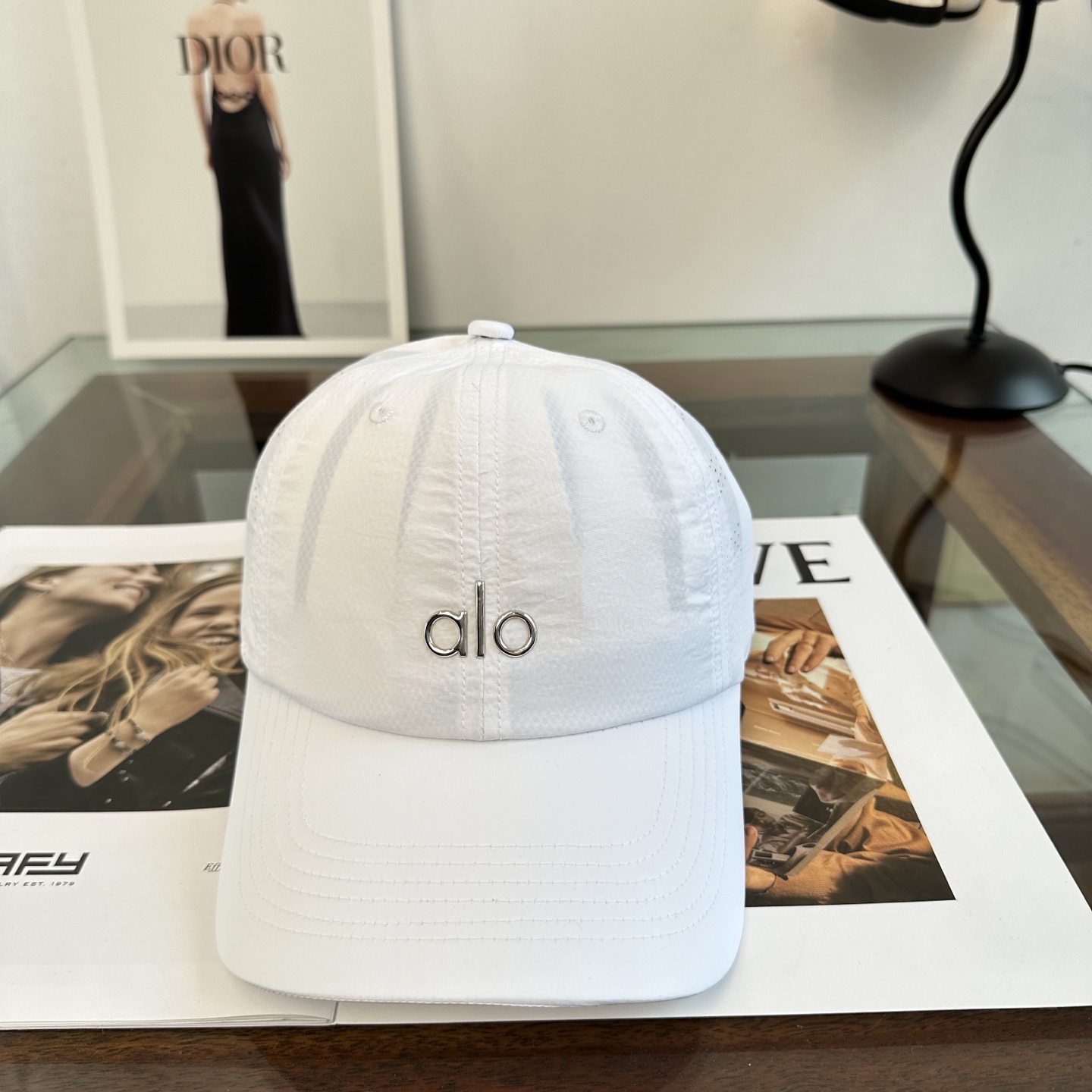 Alo 🔥爆款 新款棒球帽定制面料，简约时尚更透气，超火爆现货秒发