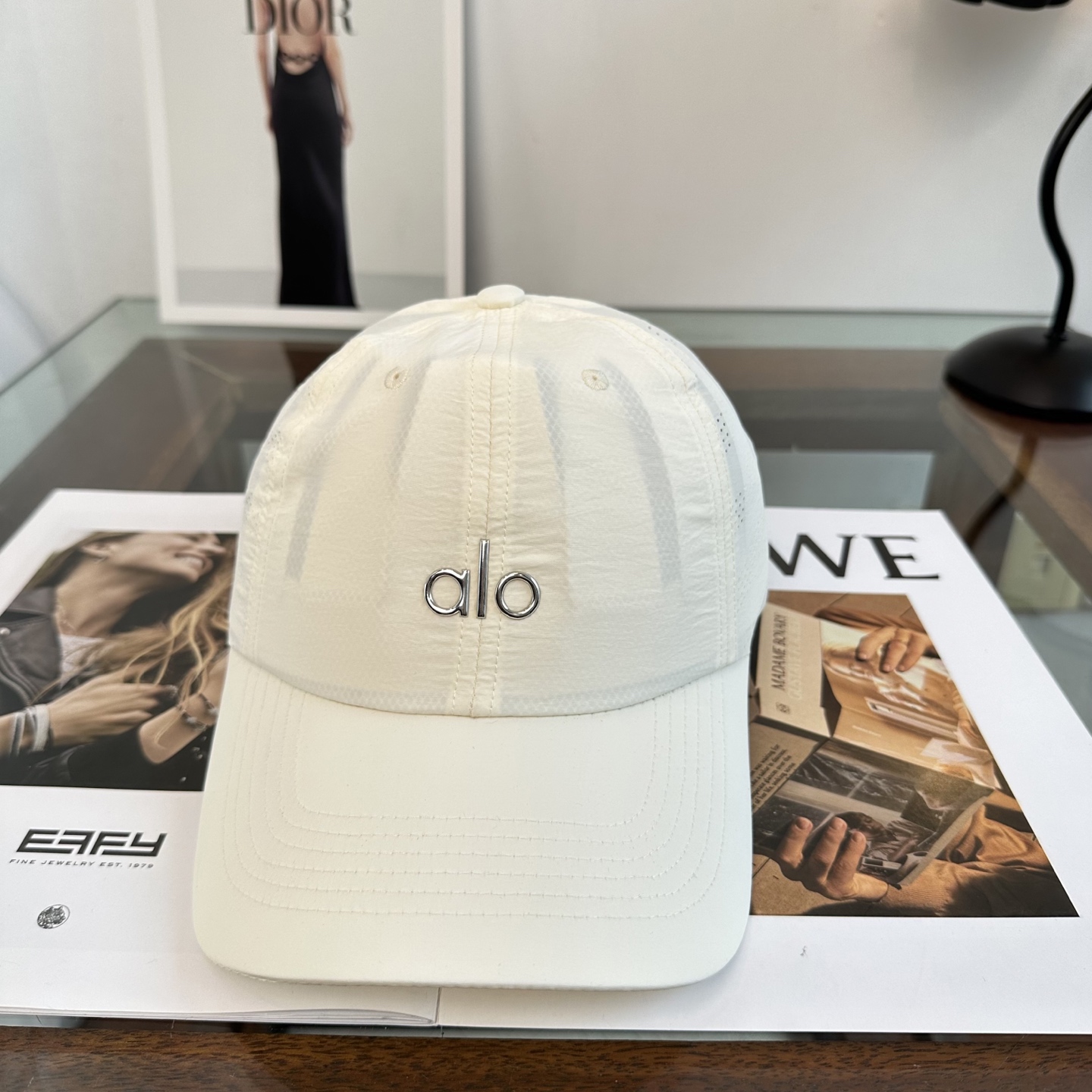 Alo 🔥爆款 新款棒球帽定制面料，简约时尚更透气，超火爆现货秒发