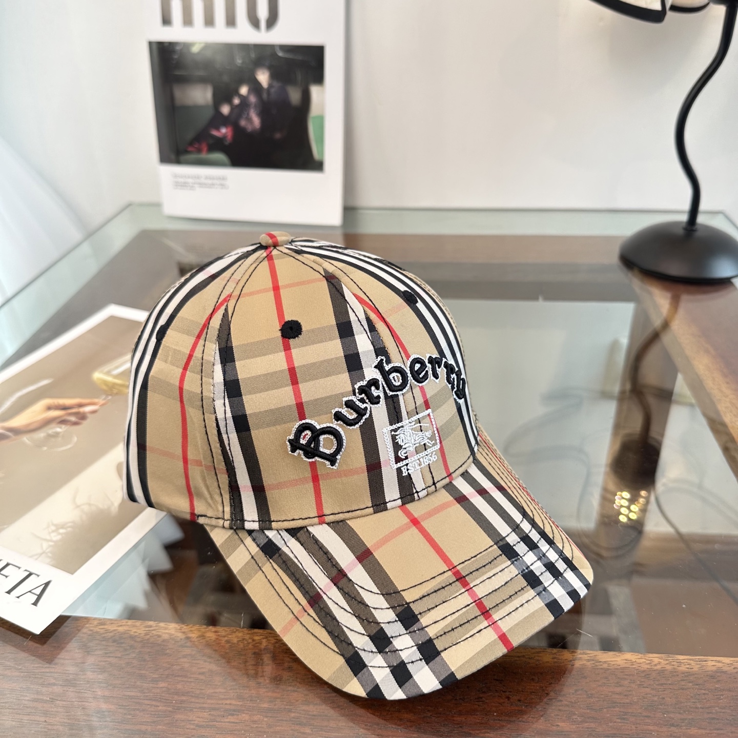 巴宝莉BURBERRY官网同步上线 韩版新款英伦风定制款1:1原单品质 男女通用棒球帽 美邦工艺 高版品