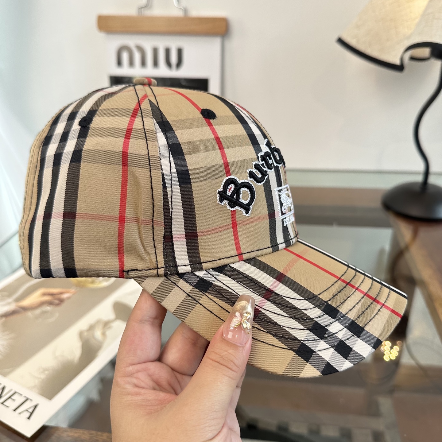 巴宝莉BURBERRY官网同步上线 韩版新款英伦风定制款1:1原单品质 男女通用棒球帽 美邦工艺 高版品
