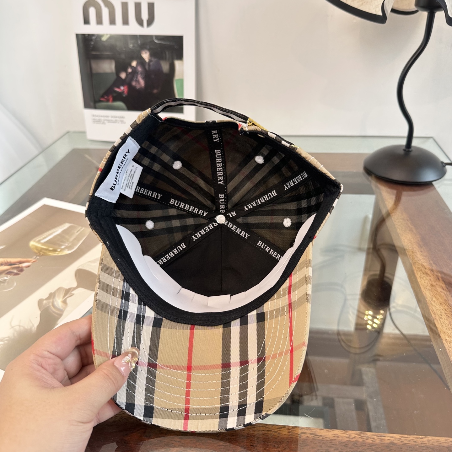 巴宝莉BURBERRY官网同步上线 韩版新款英伦风定制款1:1原单品质 男女通用棒球帽 美邦工艺 高版品