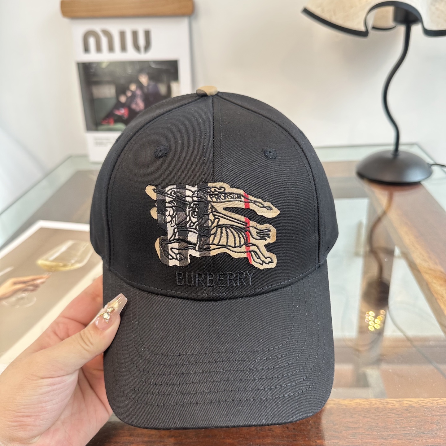 巴宝莉BURBERRY官网同步上线 韩版新款英伦风定制款1:1原单品质 男女通用棒球帽 美邦工艺 高版品