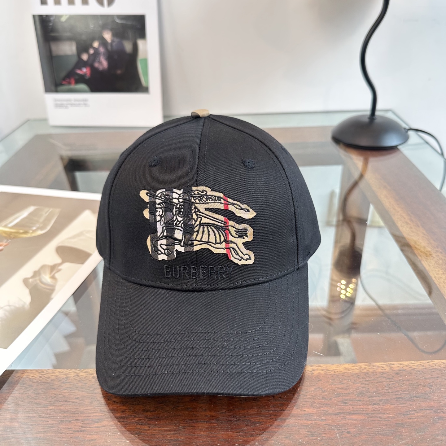 巴宝莉BURBERRY官网同步上线 韩版新款英伦风定制款1:1原单品质 男女通用棒球帽 美邦工艺 高版品