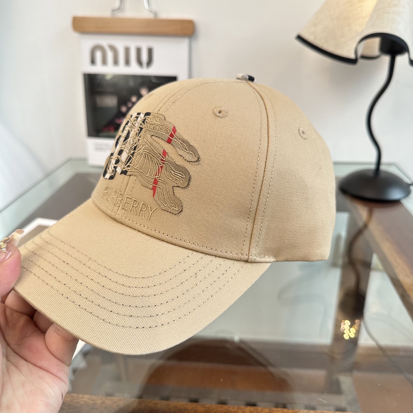 巴宝莉BURBERRY官网同步上线 韩版新款英伦风定制款1:1原单品质 男女通用棒球帽 美邦工艺 高版品