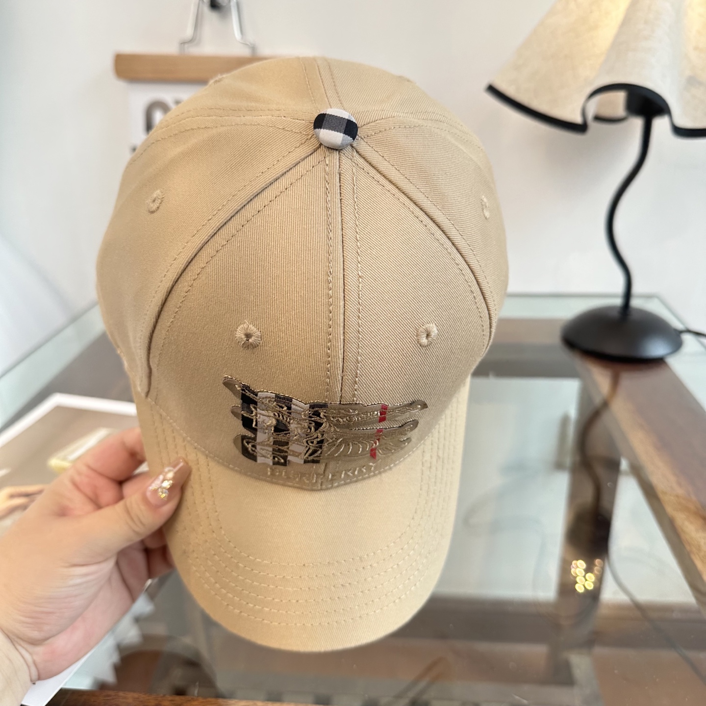 巴宝莉BURBERRY官网同步上线 韩版新款英伦风定制款1:1原单品质 男女通用棒球帽 美邦工艺 高版品