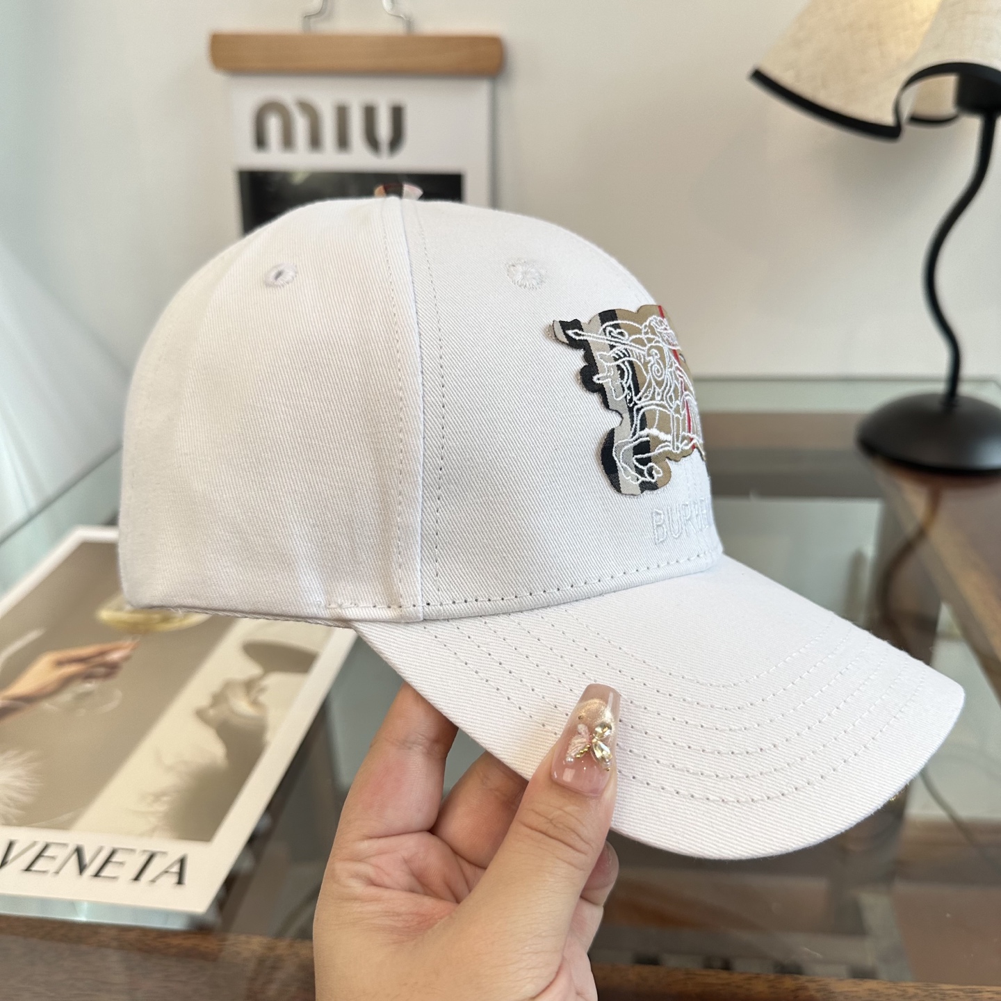 巴宝莉BURBERRY官网同步上线 韩版新款英伦风定制款1:1原单品质 男女通用棒球帽 美邦工艺 高版品