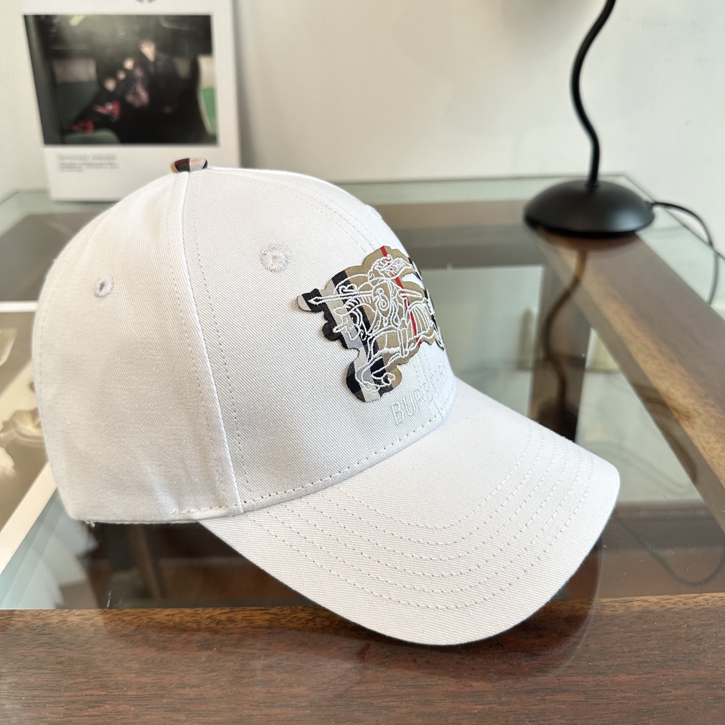 巴宝莉BURBERRY官网同步上线 韩版新款英伦风定制款1:1原单品质 男女通用棒球帽 美邦工艺 高版品