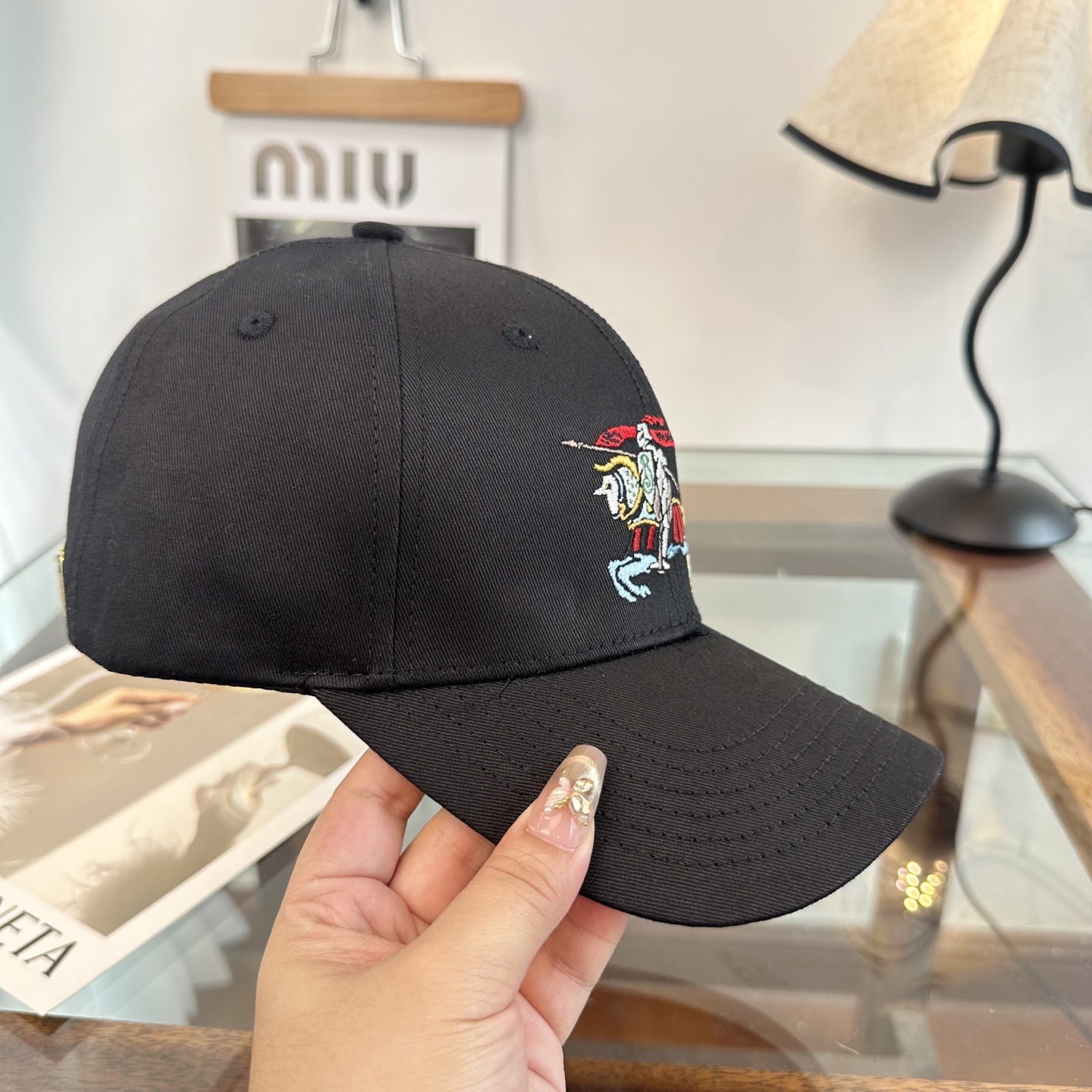 巴宝莉BURBERRY官网同步上线 韩版新款英伦风定制款1:1原单品质 男女通用棒球帽 美邦工艺 高版品