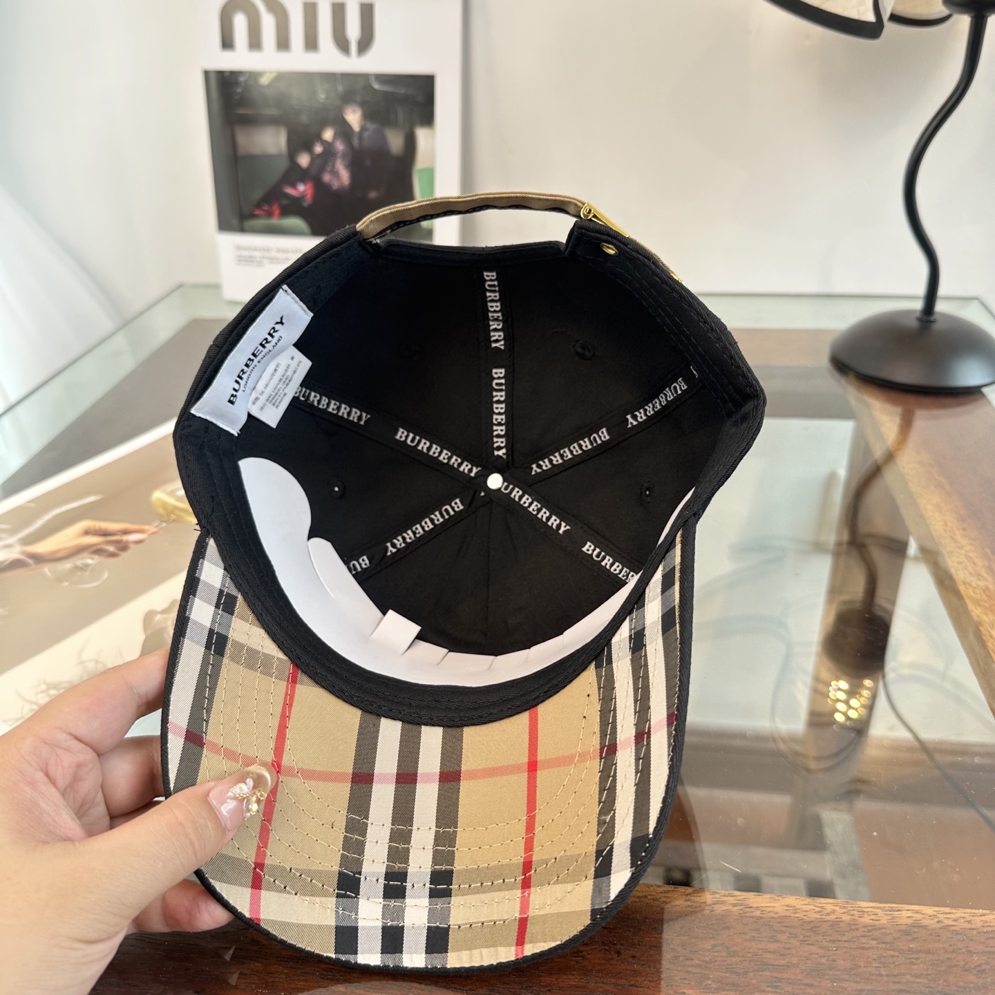 巴宝莉BURBERRY官网同步上线 韩版新款英伦风定制款1:1原单品质 男女通用棒球帽 美邦工艺 高版品