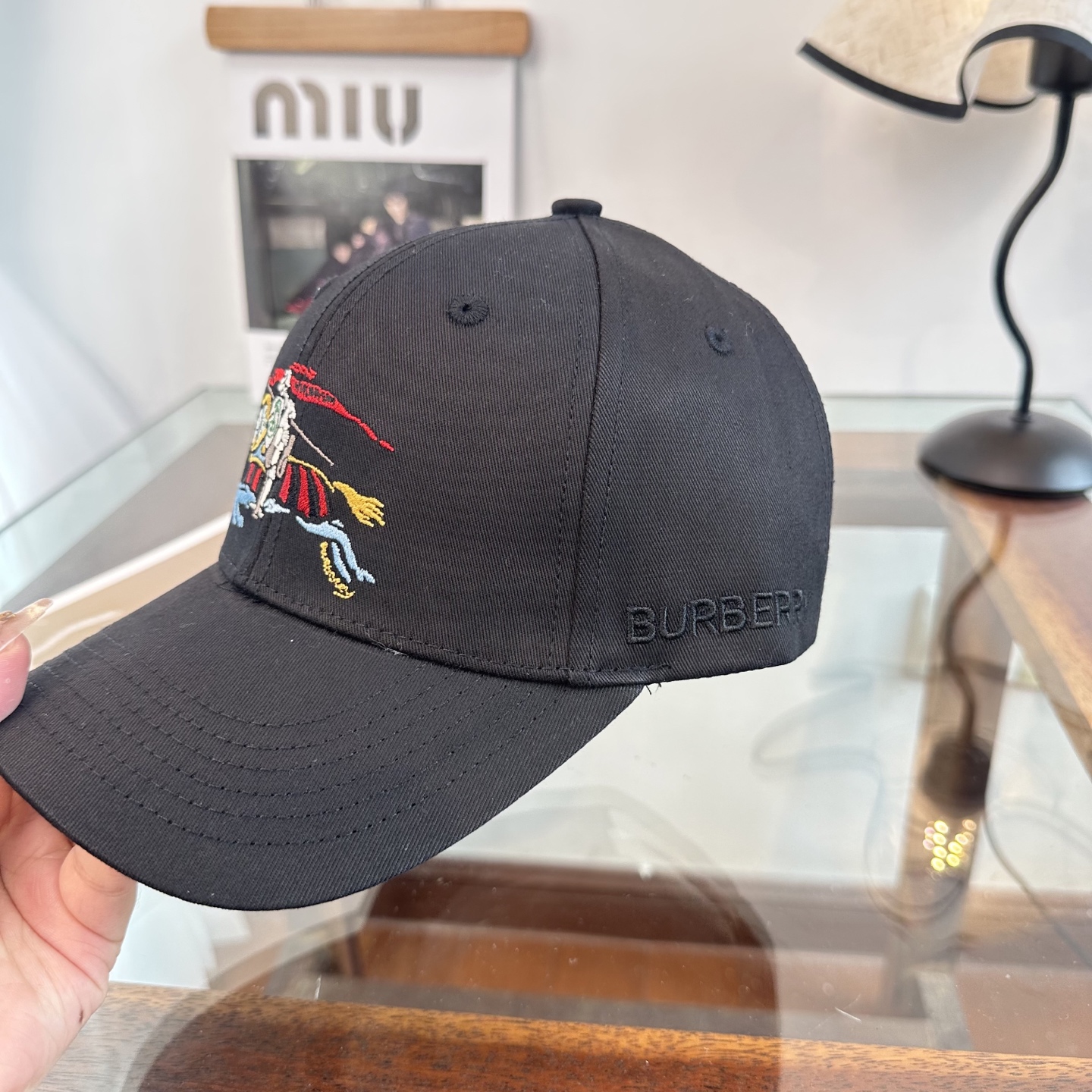 巴宝莉BURBERRY官网同步上线 韩版新款英伦风定制款1:1原单品质 男女通用棒球帽 美邦工艺 高版品