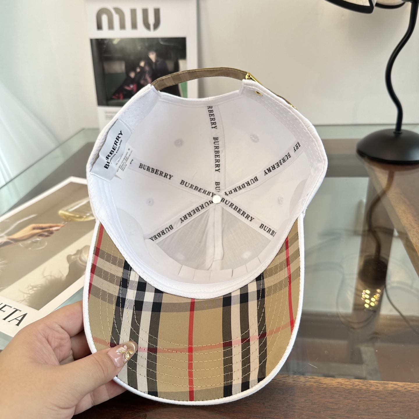 巴宝莉BURBERRY官网同步上线 韩版新款英伦风定制款1:1原单品质 男女通用棒球帽 美邦工艺 高版品