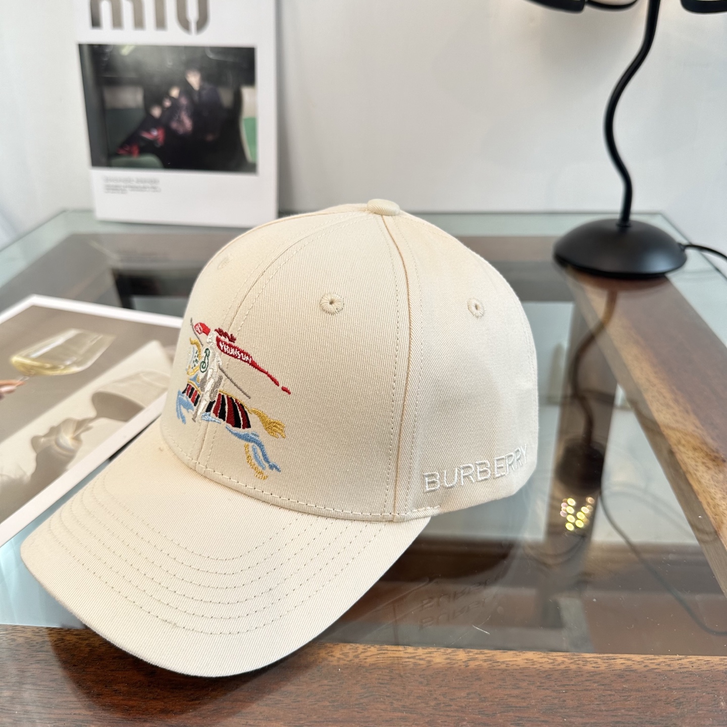 巴宝莉BURBERRY官网同步上线 韩版新款英伦风定制款1:1原单品质 男女通用棒球帽 美邦工艺 高版品