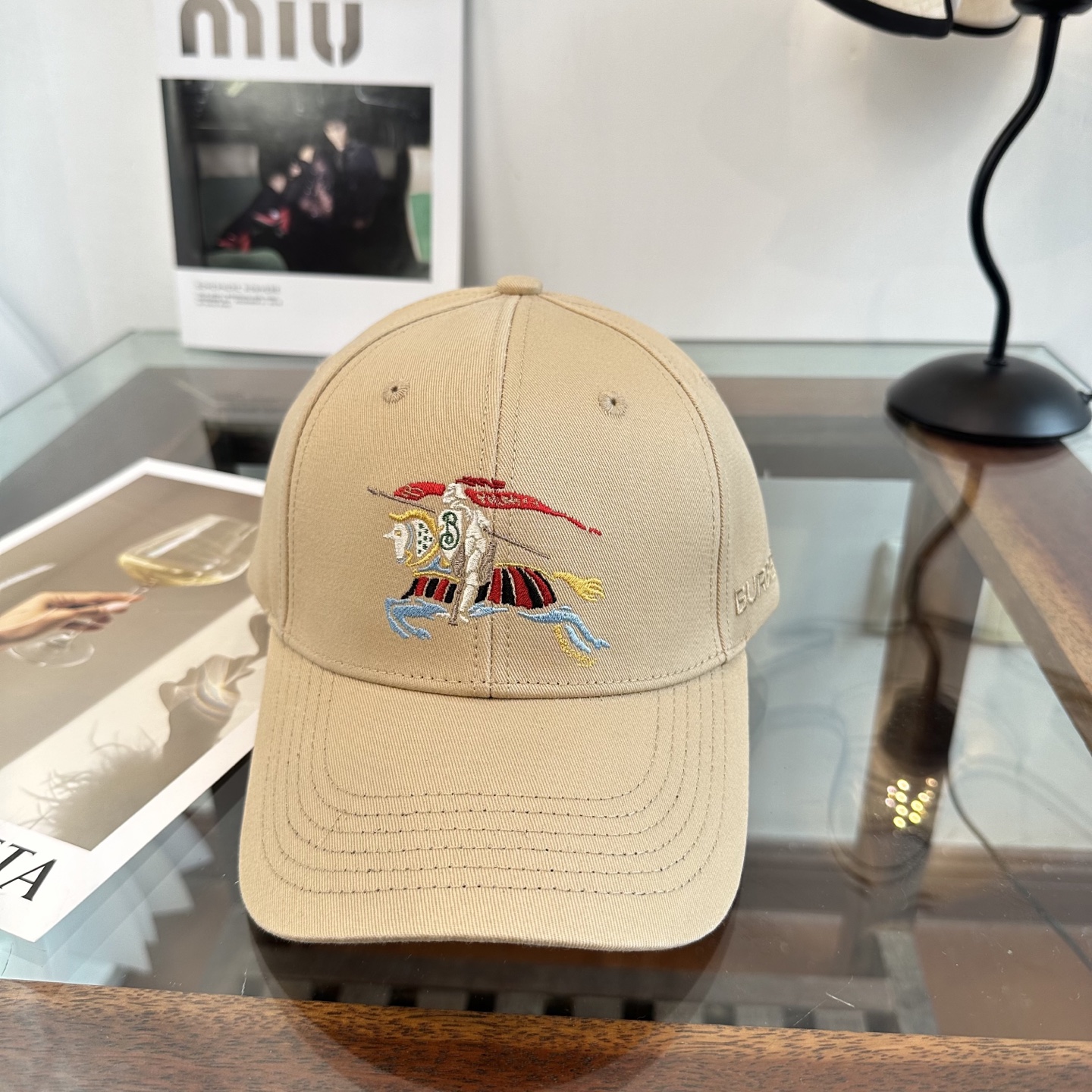 巴宝莉BURBERRY官网同步上线 韩版新款英伦风定制款1:1原单品质 男女通用棒球帽 美邦工艺 高版品