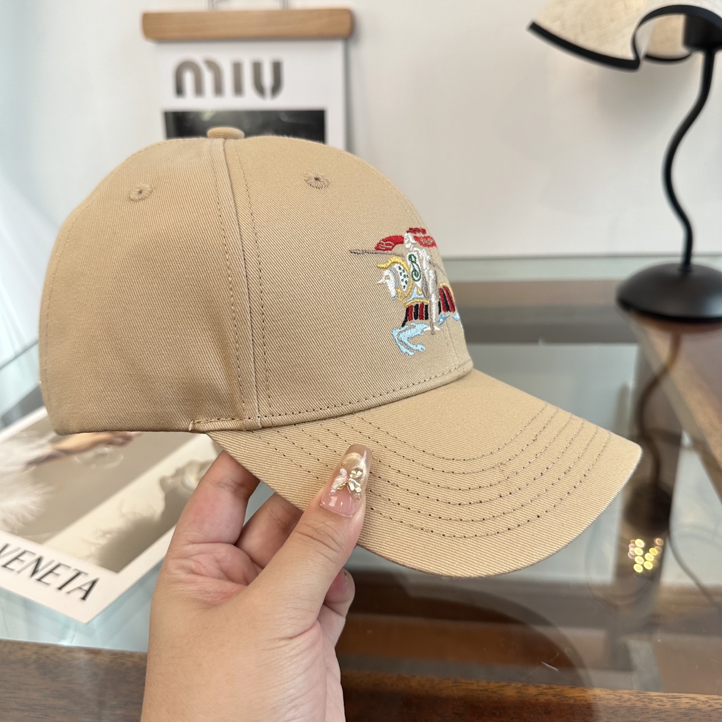巴宝莉BURBERRY官网同步上线 韩版新款英伦风定制款1:1原单品质 男女通用棒球帽 美邦工艺 高版品