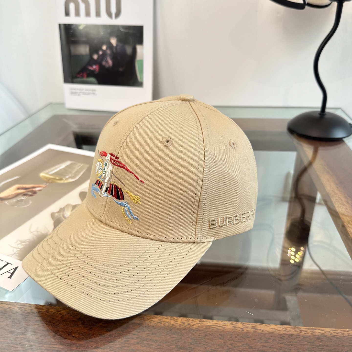 巴宝莉BURBERRY官网同步上线 韩版新款英伦风定制款1:1原单品质 男女通用棒球帽 美邦工艺 高版品