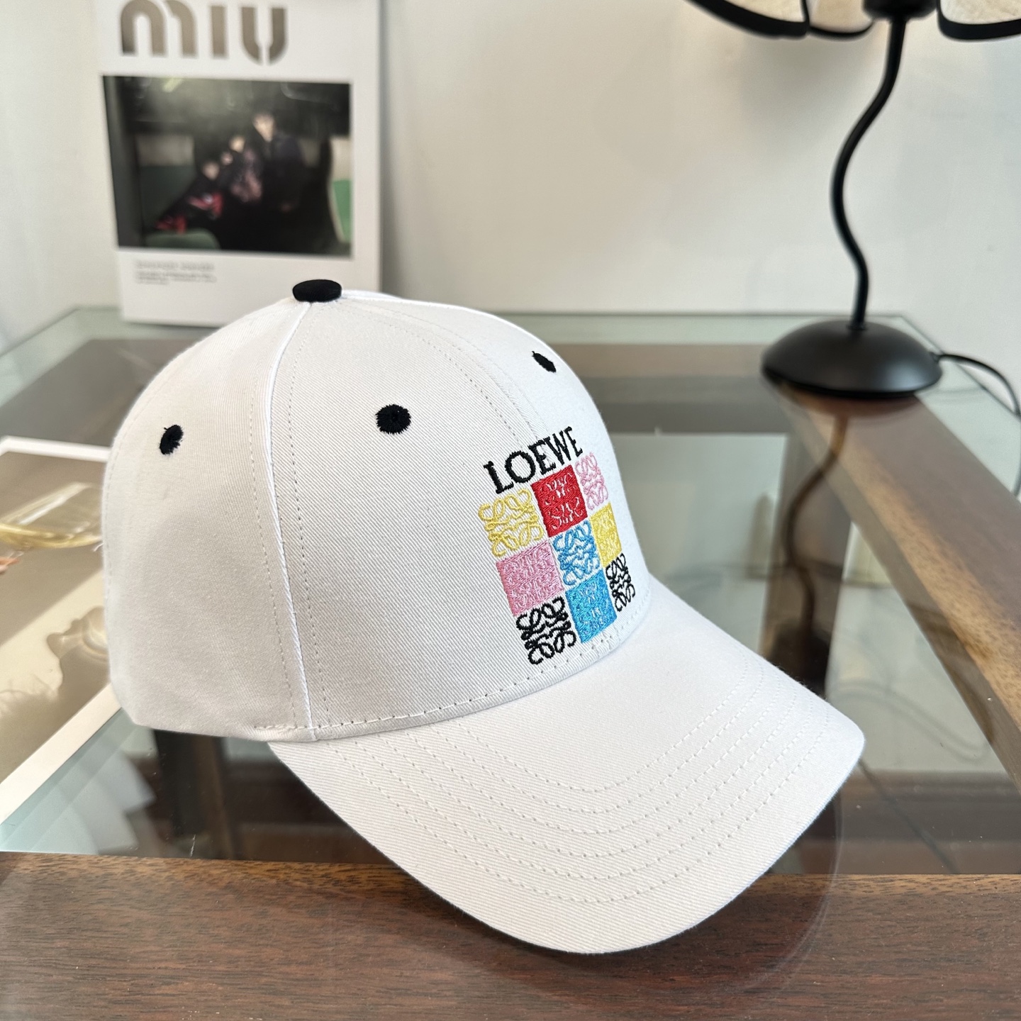 LOEWE【罗意威】新款刺绣棒球帽，专柜同步出货，大牌款超好搭配，赶紧入手