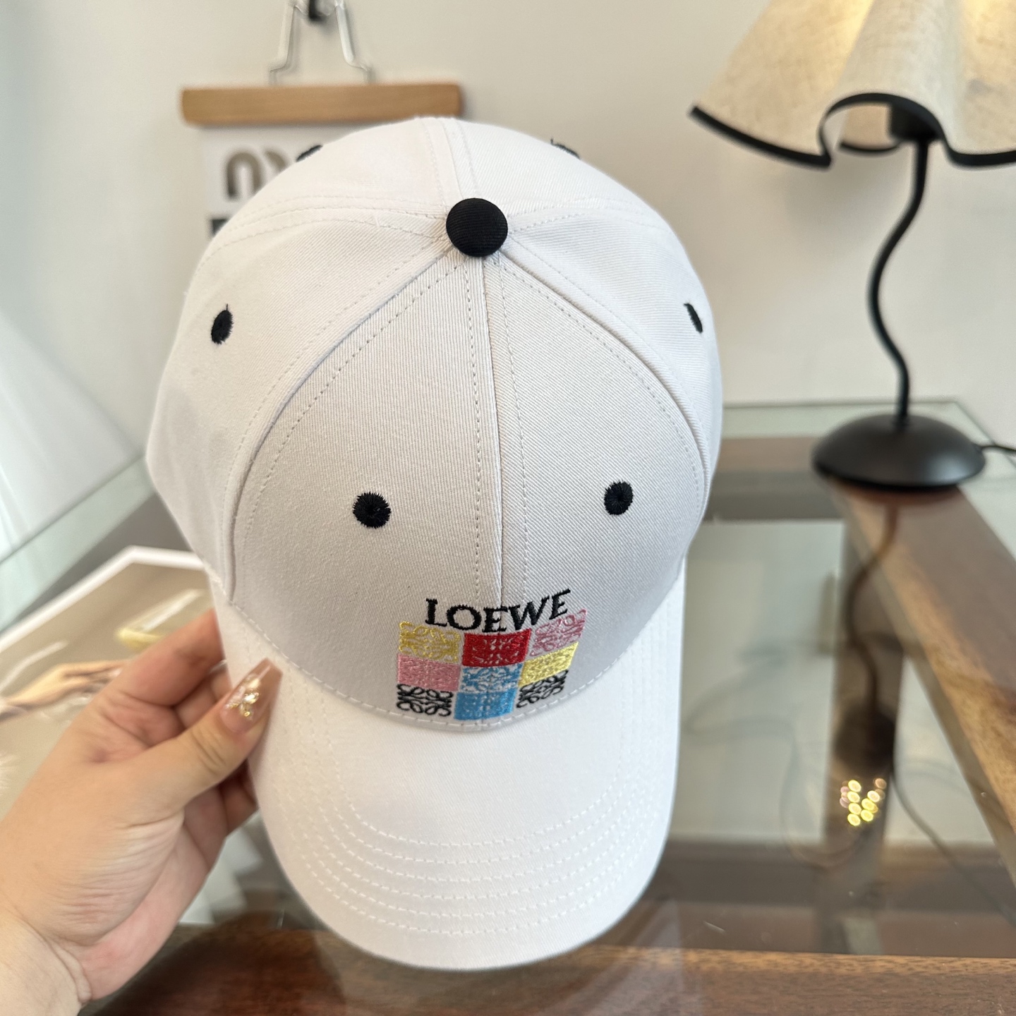 LOEWE【罗意威】新款刺绣棒球帽，专柜同步出货，大牌款超好搭配，赶紧入手