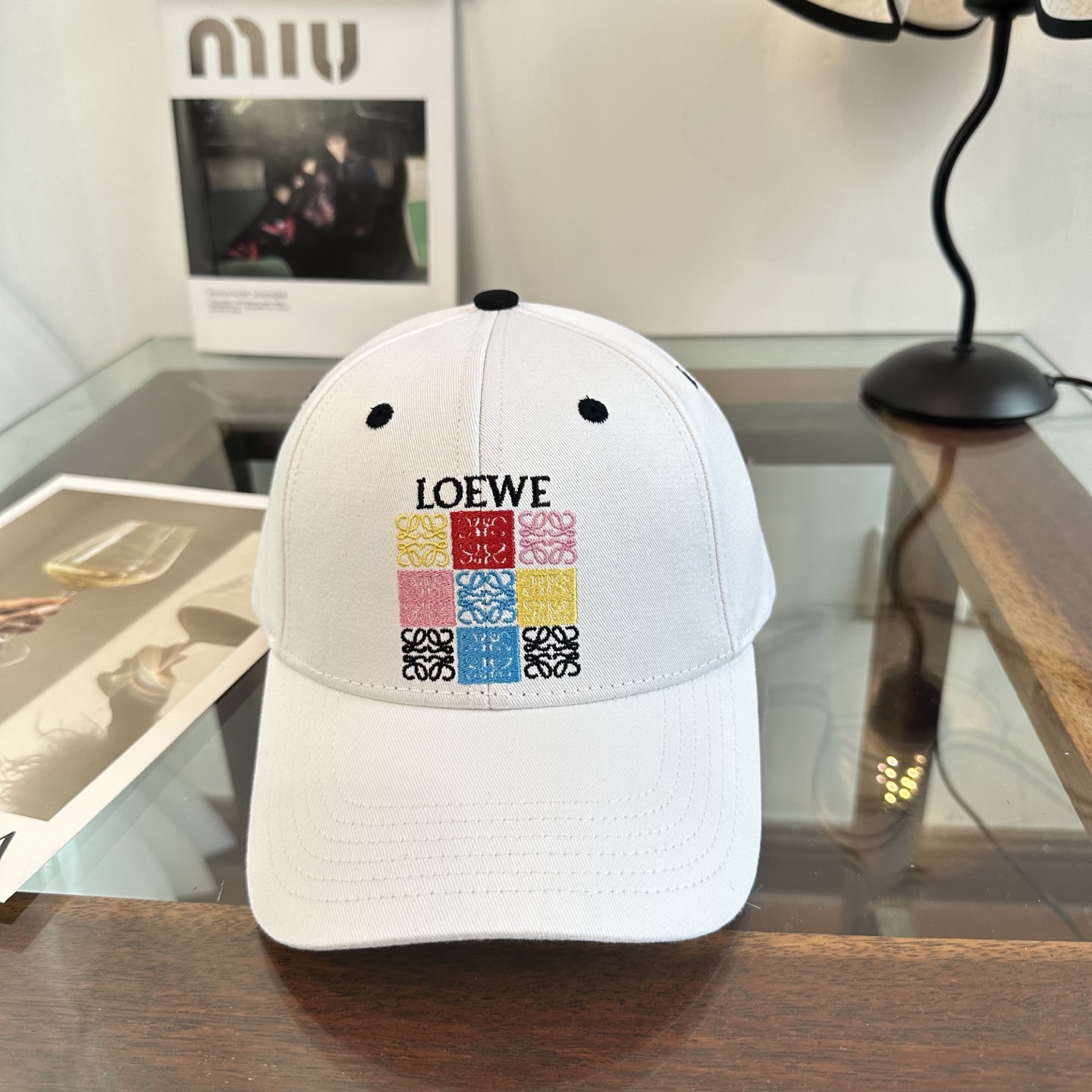 LOEWE【罗意威】新款刺绣棒球帽，专柜同步出货，大牌款超好搭配，赶紧入手