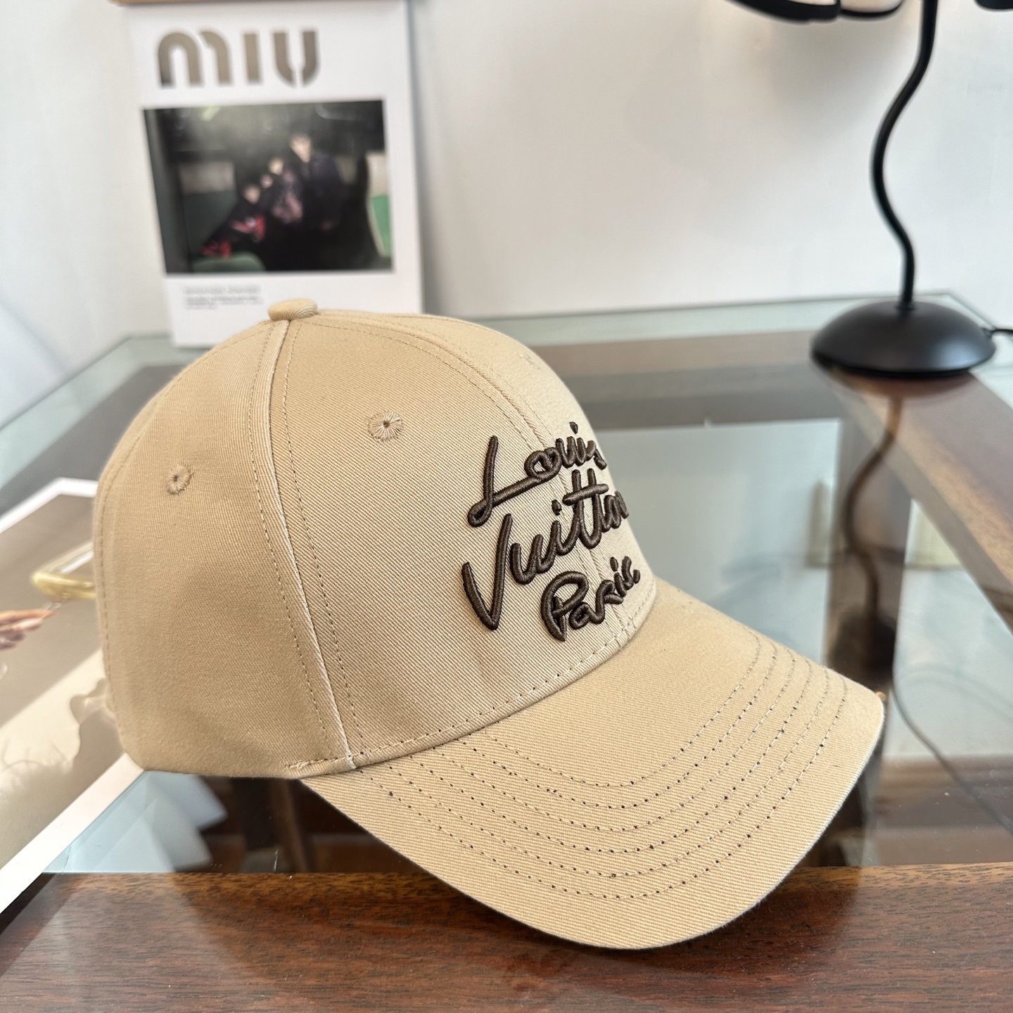 🧢路易威登棒球帽 LouisVuitton😍新款LV棒球帽，重工打造♥️高端大气，百搭款🤗男女通用！