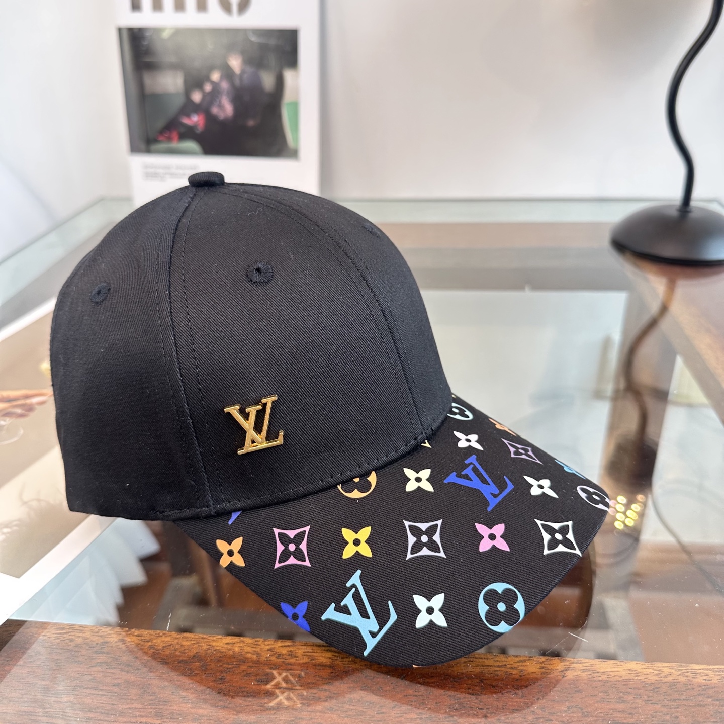 🧢路易威登棒球帽 LouisVuitton😍新款LV棒球帽，重工打造♥️高端大气，百搭款🤗男女通用！
