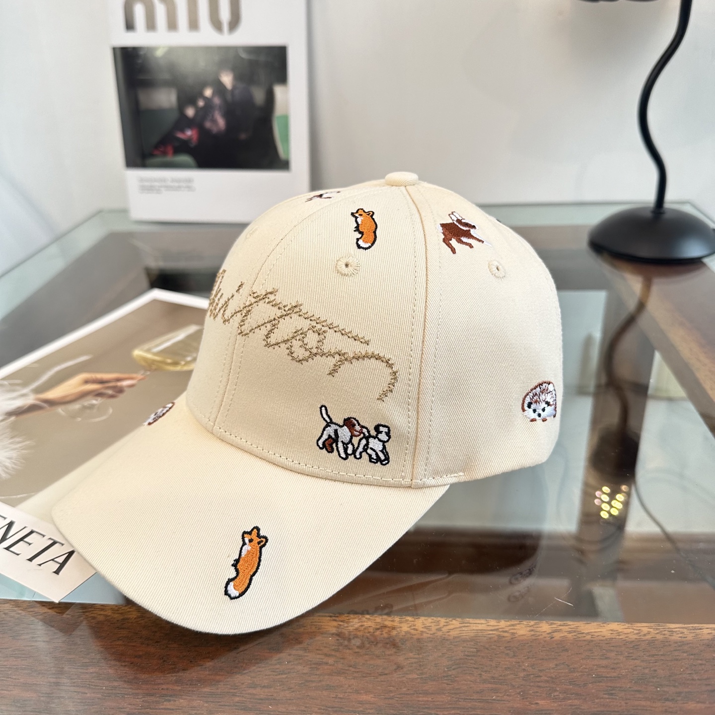 🧢路易威登棒球帽 LouisVuitton😍新款LV棒球帽，重工打造♥️高端大气，百搭款🤗男女通用！
