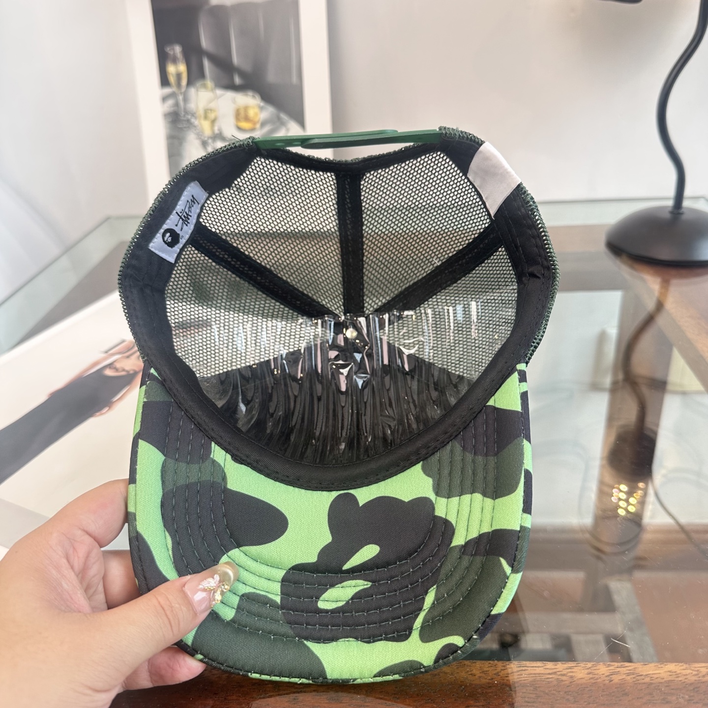 Stussy网眼 棒球帽纯色系给足街头风，时尚达人挚爱的色调精选效果超完美！细节做工无可挑剔！男女同款！