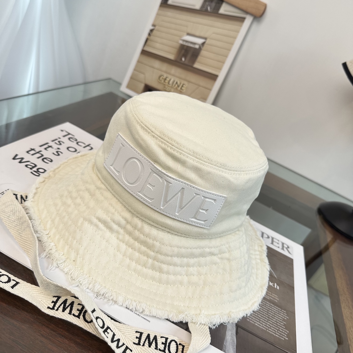LOEWE罗意威 专柜新品渔夫帽，原单品质，内标齐全，头围57cm