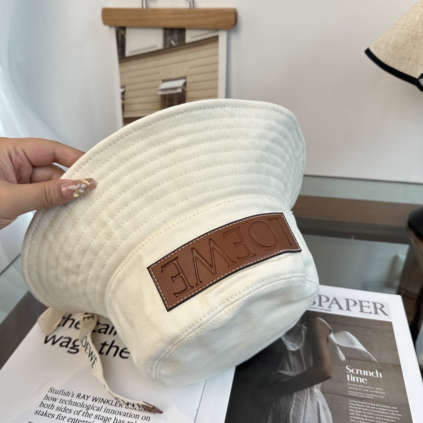 LOEWE罗意威 专柜新品渔夫帽，原单品质，内标齐全，头围57cm