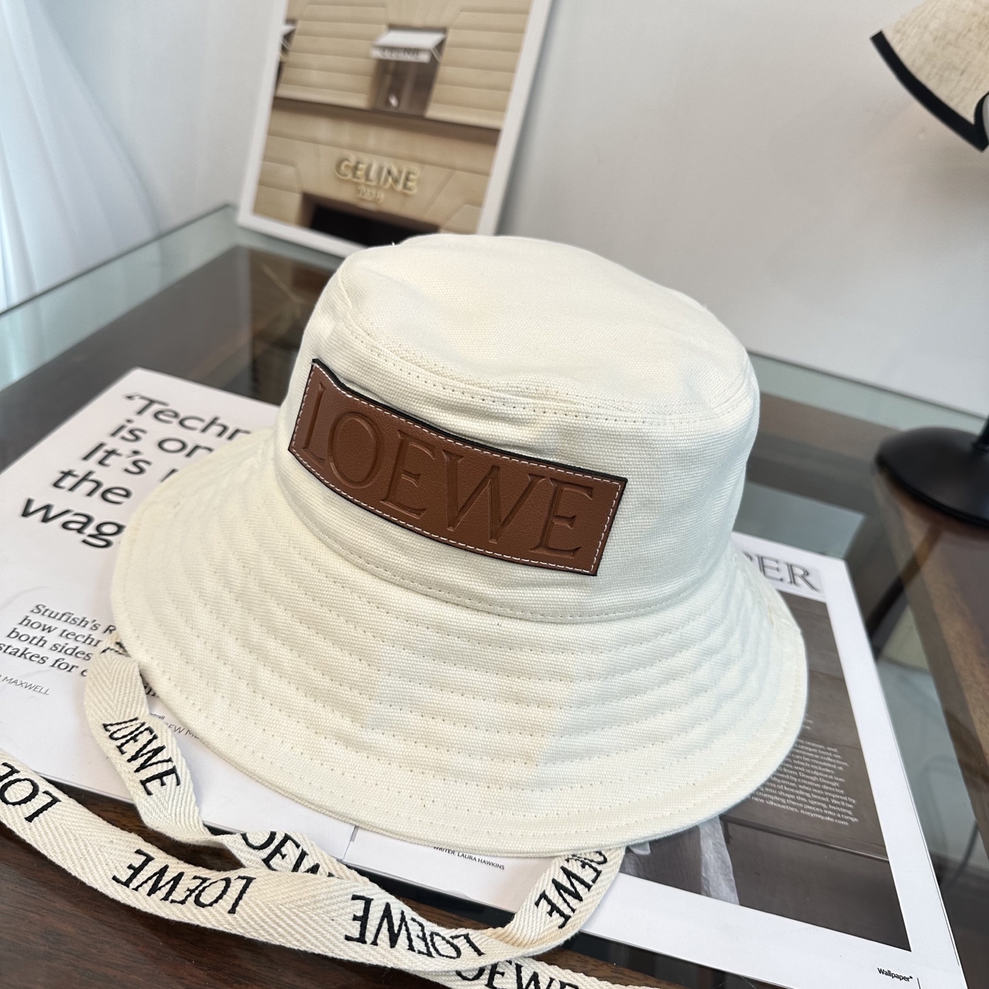 LOEWE罗意威 专柜新品渔夫帽，原单品质，内标齐全，头围57cm