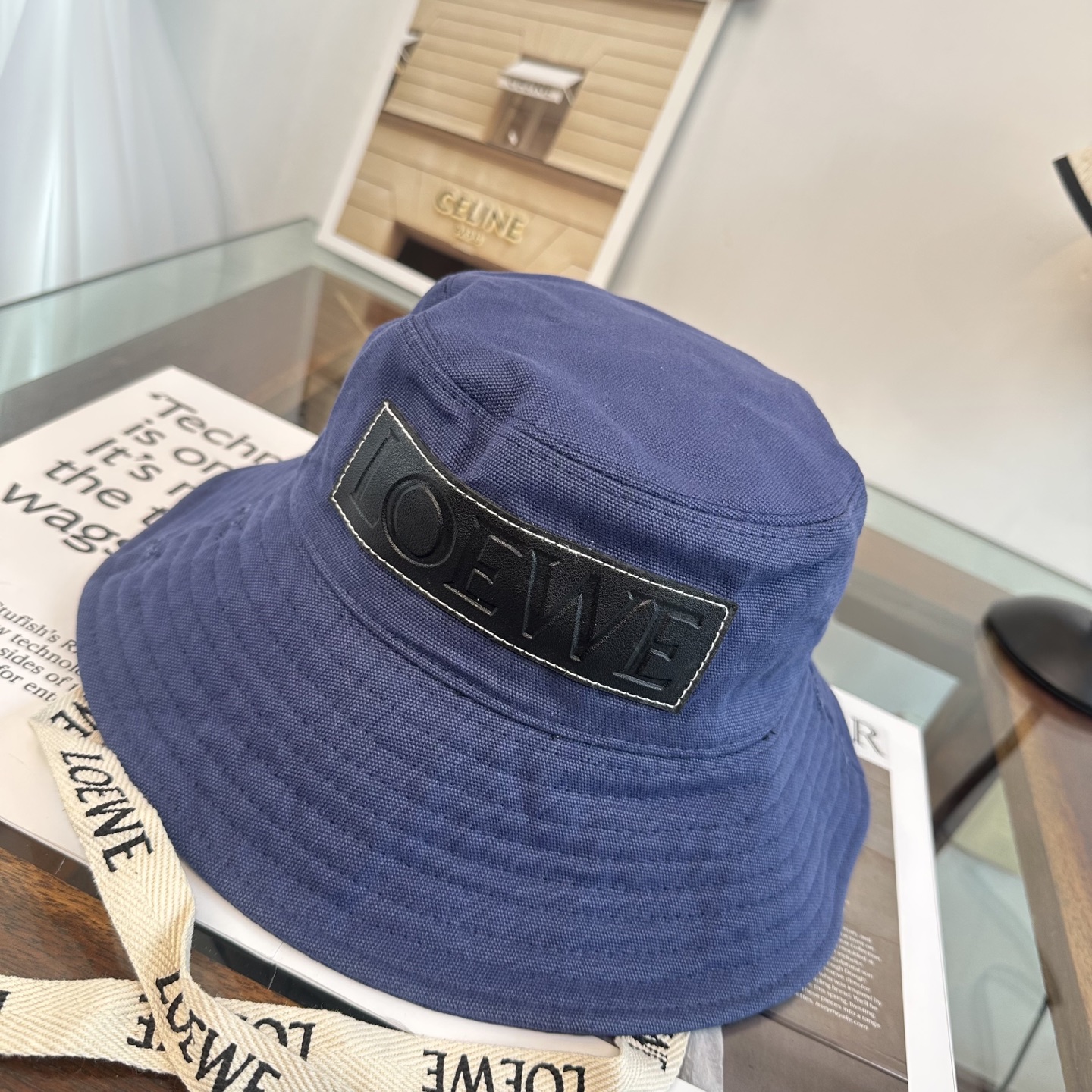 LOEWE罗意威 专柜新品渔夫帽，原单品质，内标齐全，头围57cm