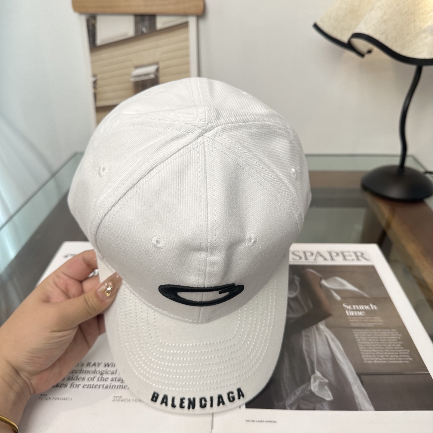 新品Balenciaga 巴黎世家字母新款棒球帽现货秒发🧢简约时尚超级无敌好看的帽子！情侣款！