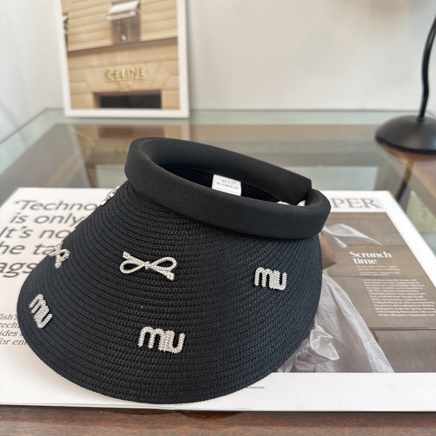 miumiu缪缪2026春夏新款空顶帽，超甜超乖的小空顶🔝，细节和质感都拿捏得很完美！缤纷整个夏天