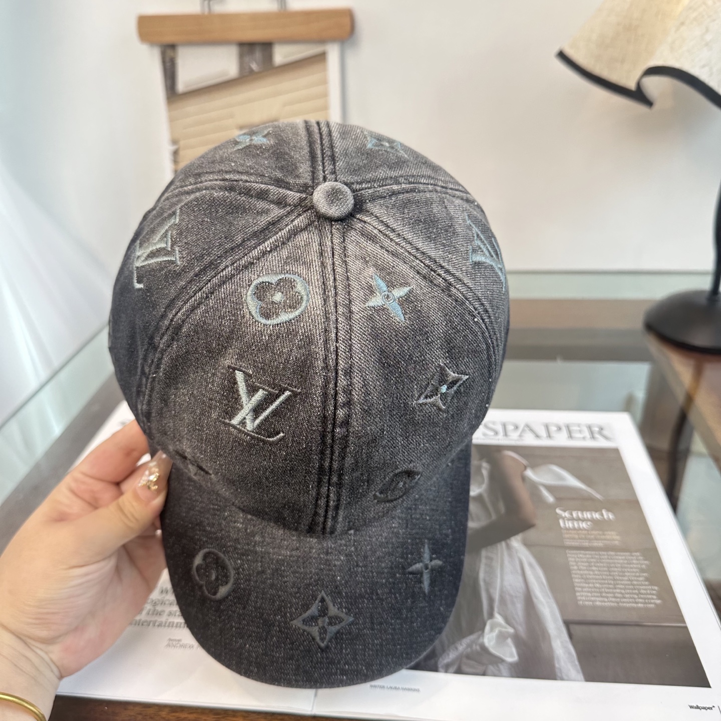 Louis Vuitton LouisVuitton 新款LV棒球帽，重工打造 高端 ，百搭款
