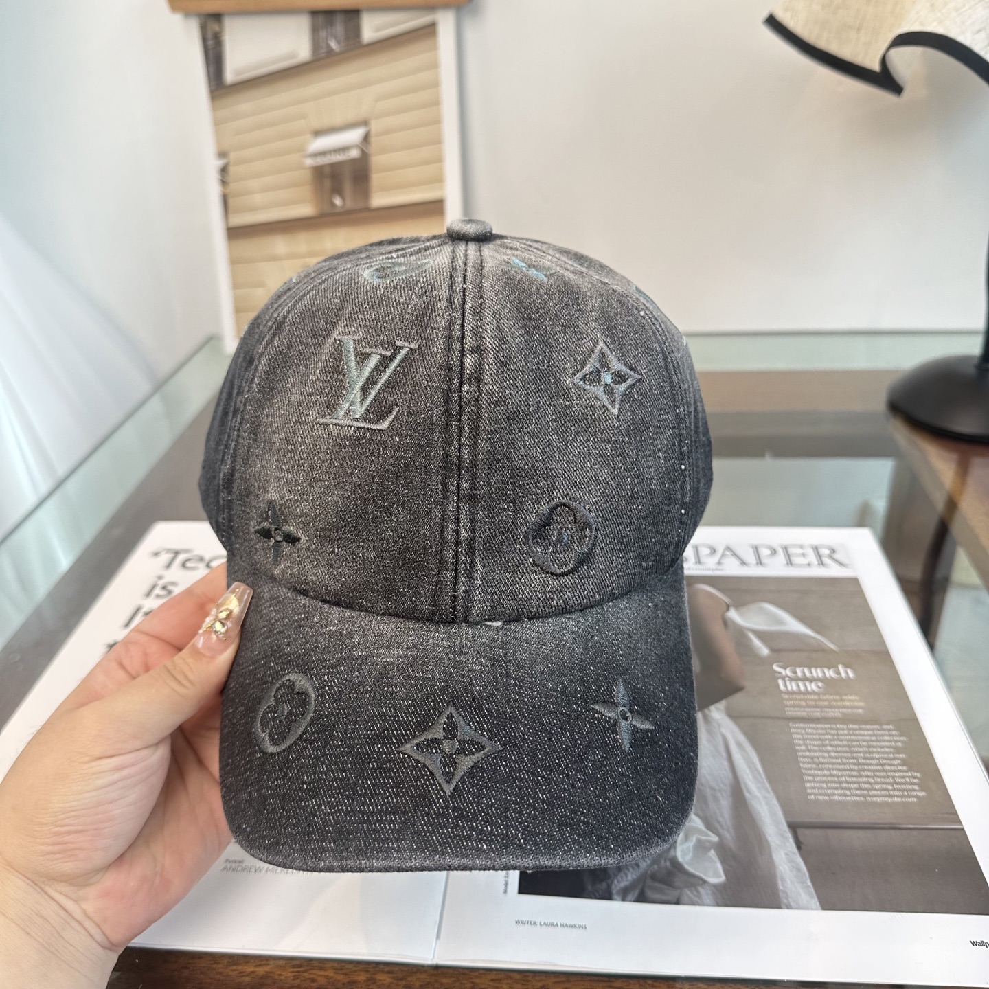Louis Vuitton LouisVuitton 新款LV棒球帽，重工打造 高端 ，百搭款